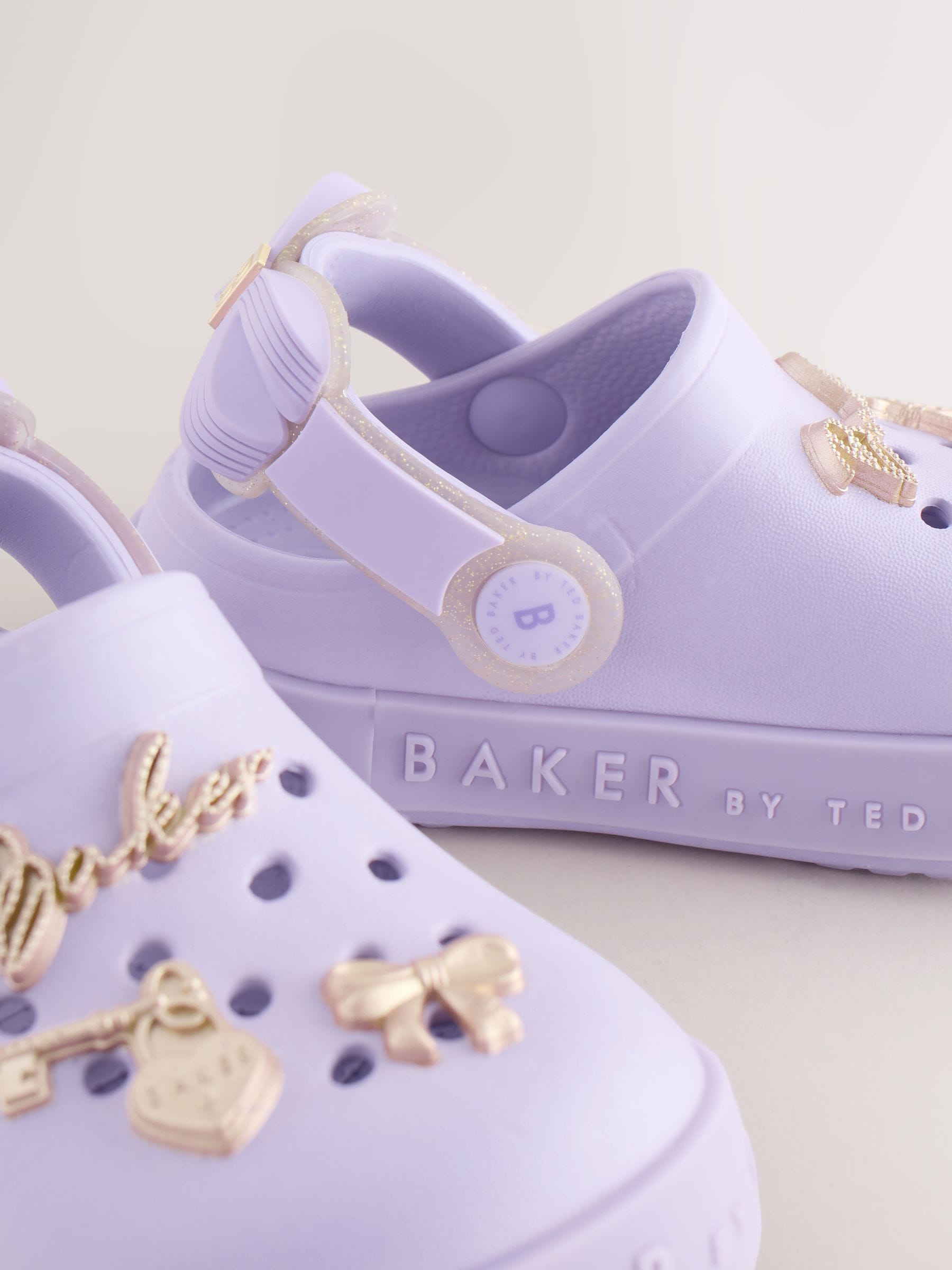 Baker by Ted Baker Girls Bow Clog Sandals image 6