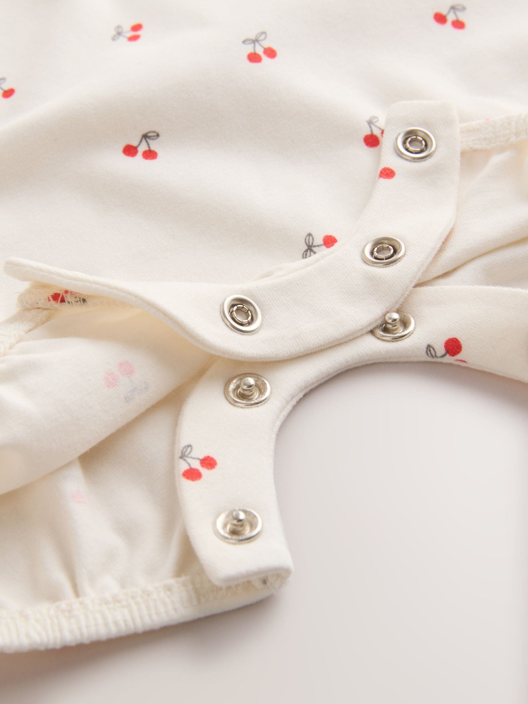 White Cherry Embroidered I love my Mummy Jersey Baby Romper image 8