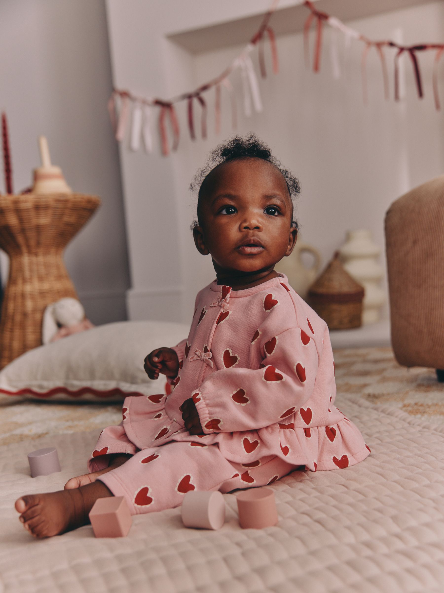 Pink Heart Top & Leggings Set 2 Piece (0mths-2yrs) image 2