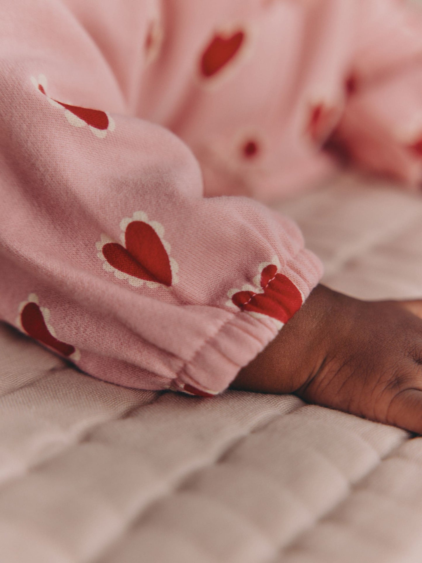 Pink Heart Top & Leggings Set 2 Piece (0mths-2yrs) image 3