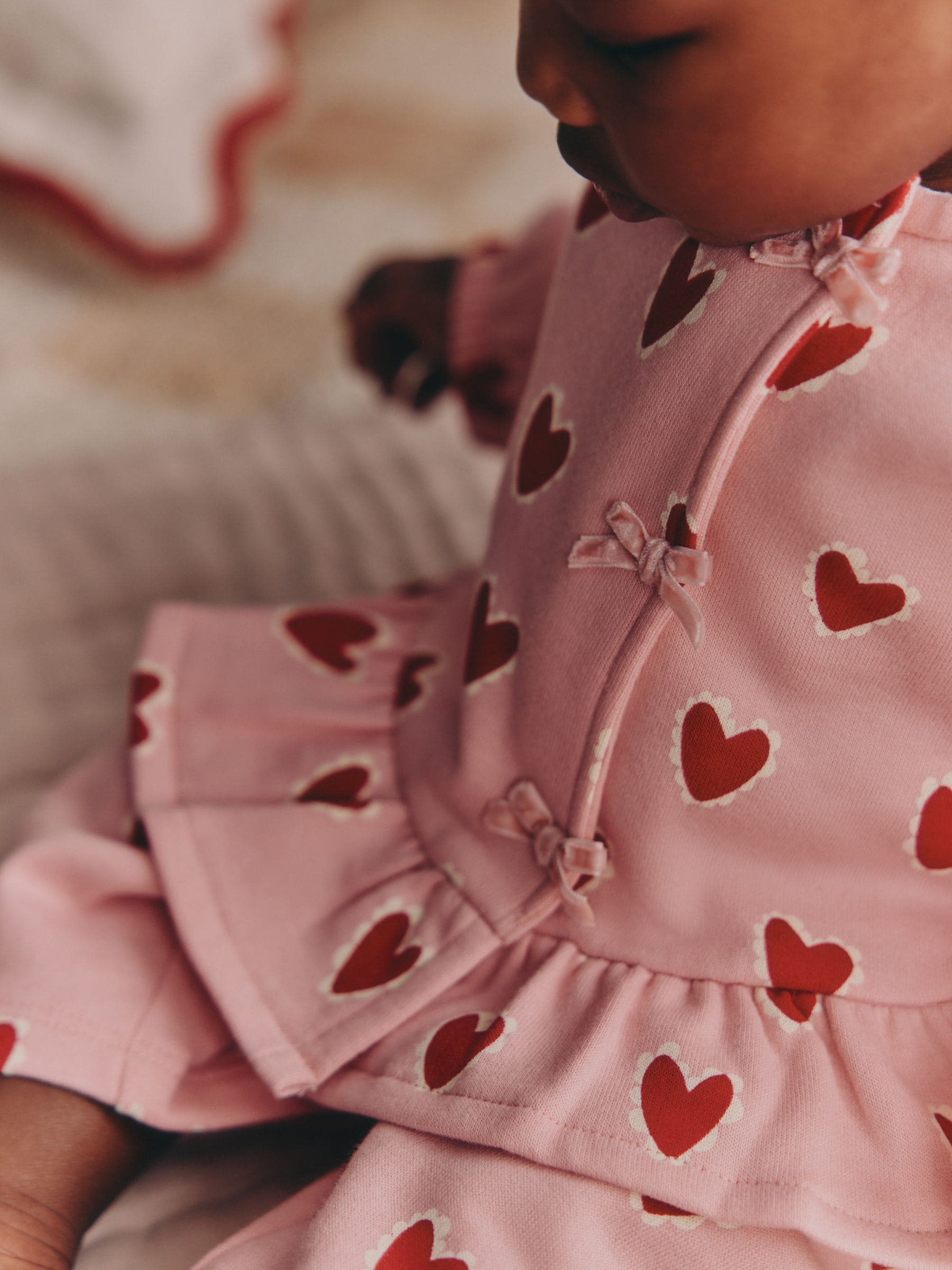 Pink Heart Top & Leggings Set 2 Piece (0mths-2yrs) image 4