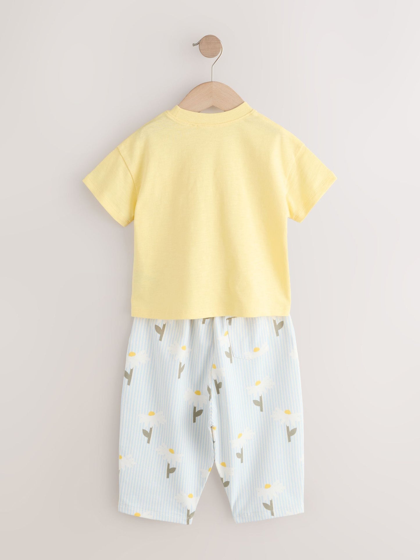Dsiney Kidz - Lemon Yellow Daisy Short Sleeve T-Shirt and Barrel Trousers Set (3mths-7yrs) image 7