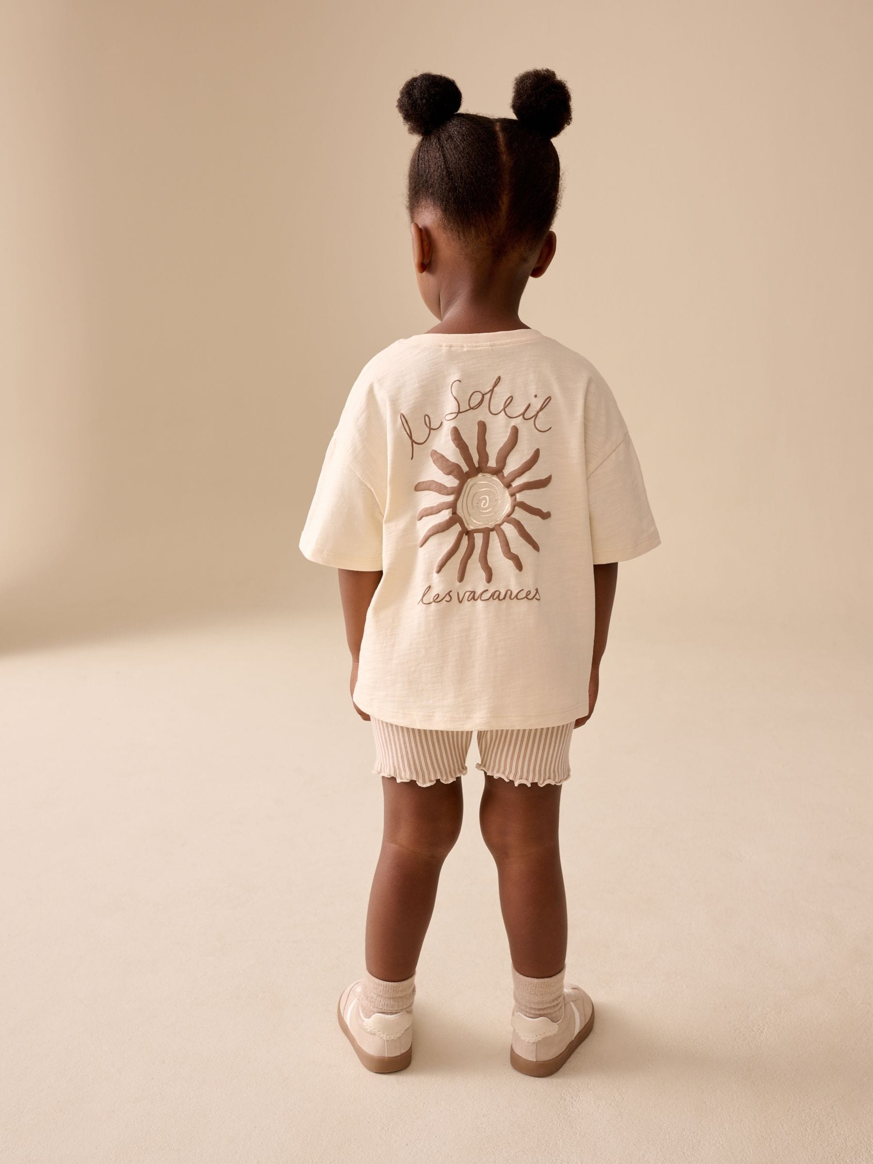 Dsiney Kidz - Ecru Sun Short Sleeve T-Shirt and Cycle Shorts Set (3mths-7yrs) image 3