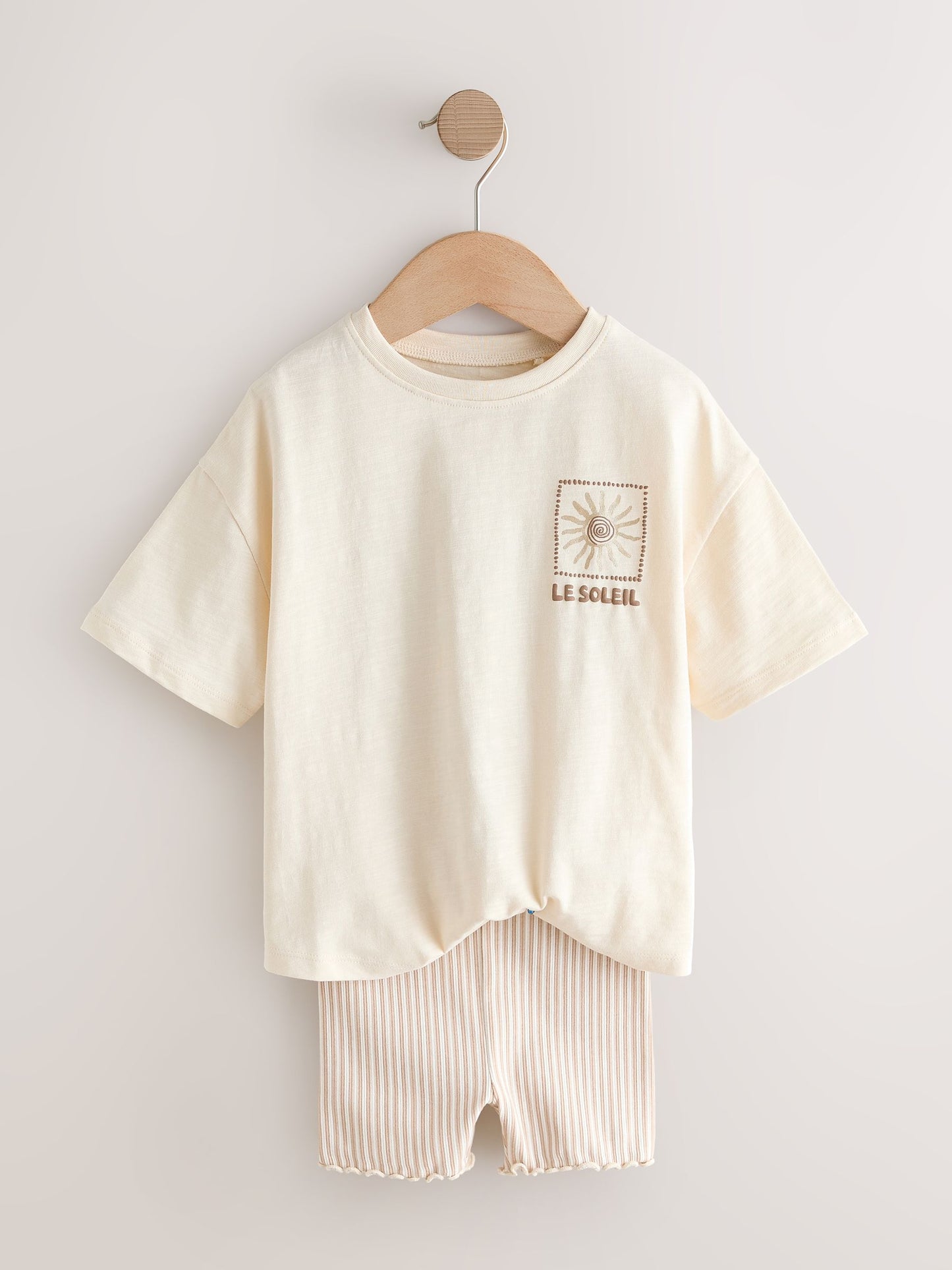 Dsiney Kidz - Ecru Sun Short Sleeve T-Shirt and Cycle Shorts Set (3mths-7yrs) image 5