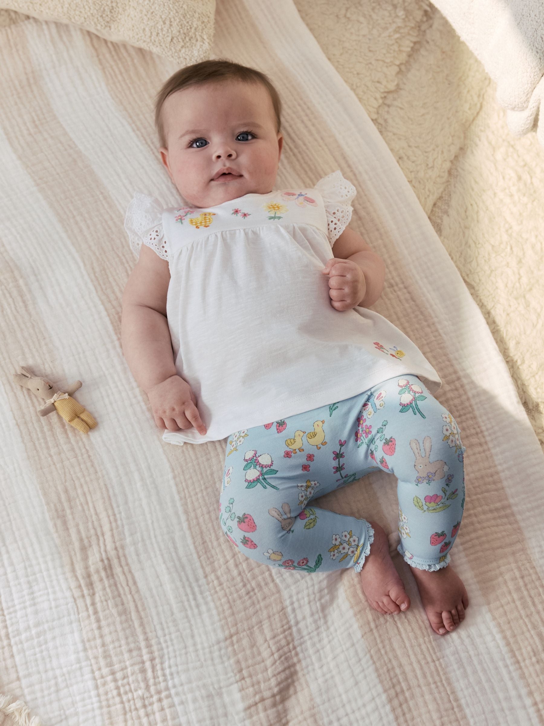 Ecru Fairy Short Sleeve Baby Top and Leggings 2 Piece Set (0mths-2yrs) image 8
