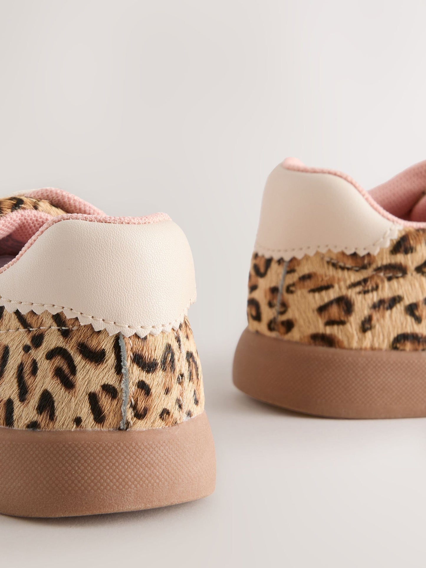 Brown Animal Print Elastic Lace Retro Trainers image 4