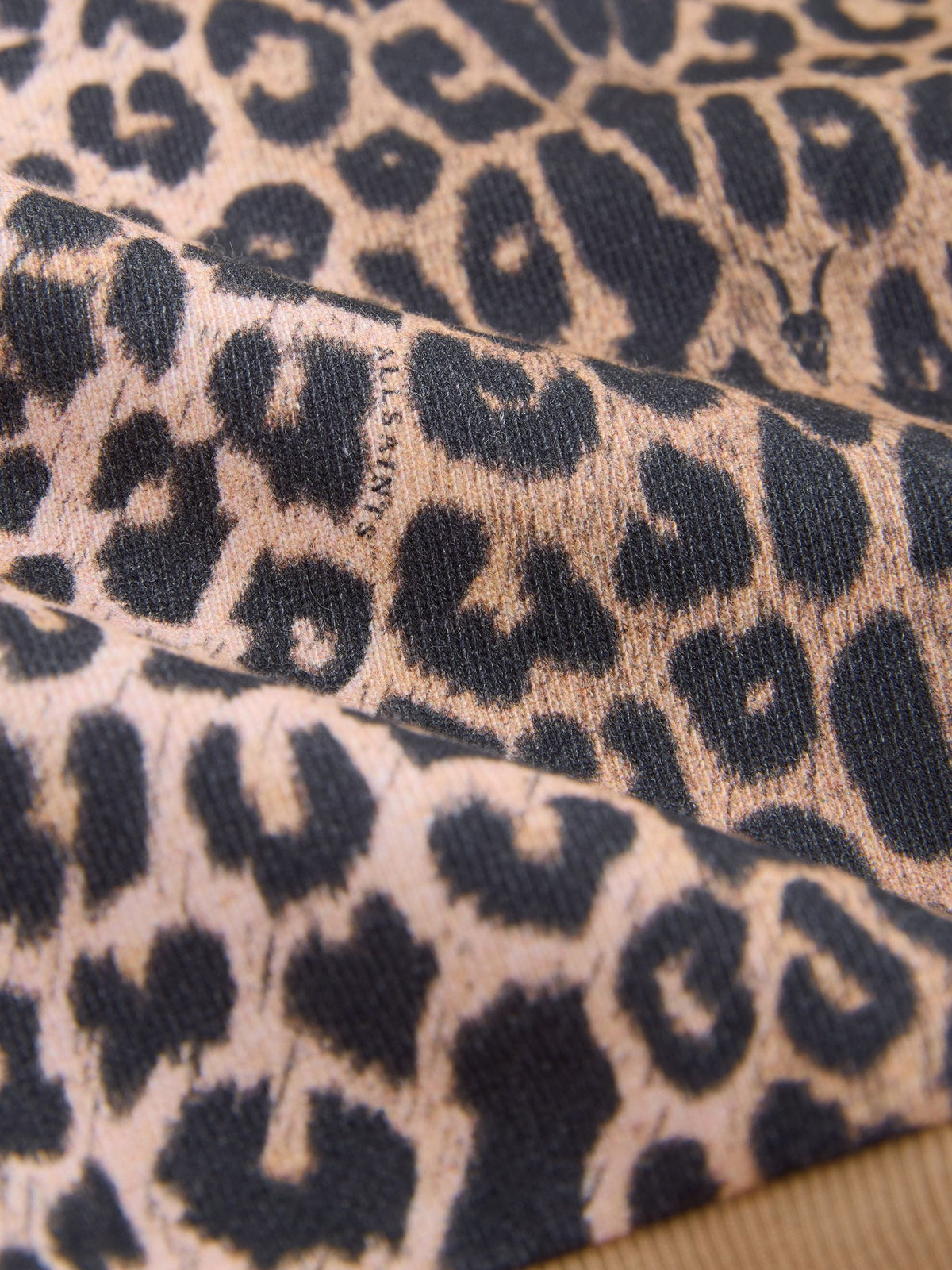 smALLSAINTS Leopard Logo Sweatshirt and Sweat Shorts Set - image 9