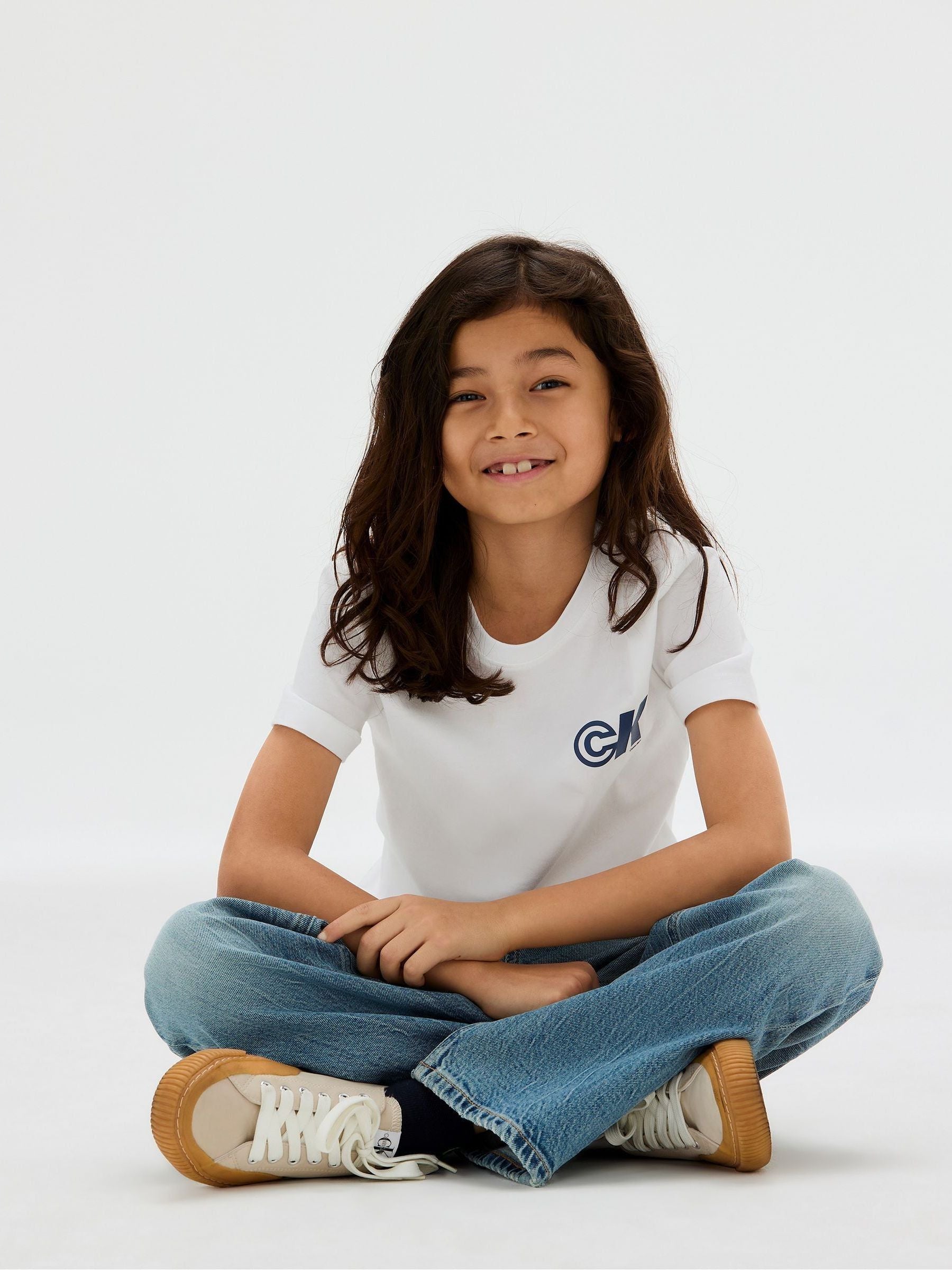 Dsiney Kidz - Calvin Klein White Regular Seasonal T-Shirt image 5