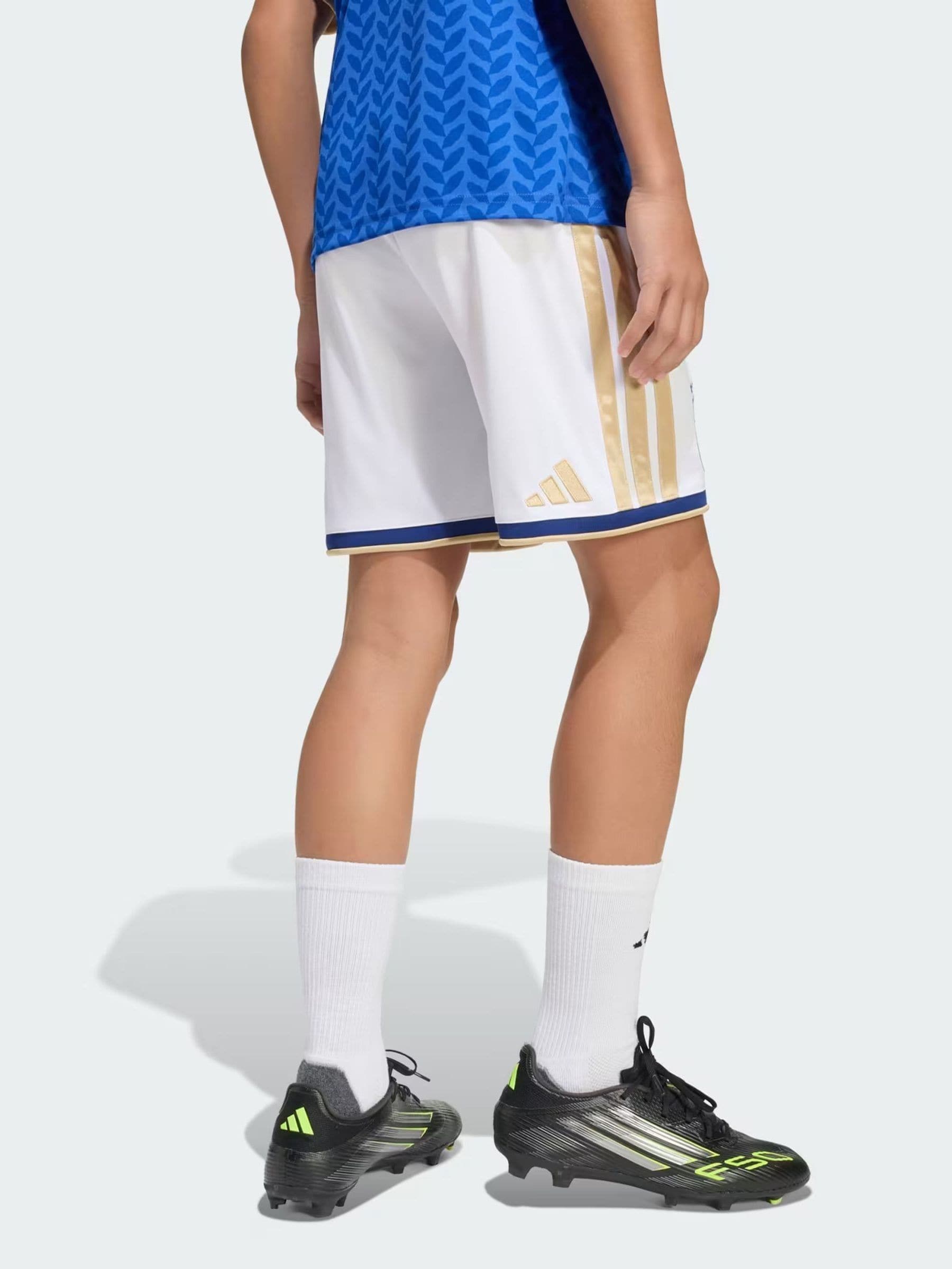 Dsiney Kidz - adidas White Italy 26 Home Shorts image 2