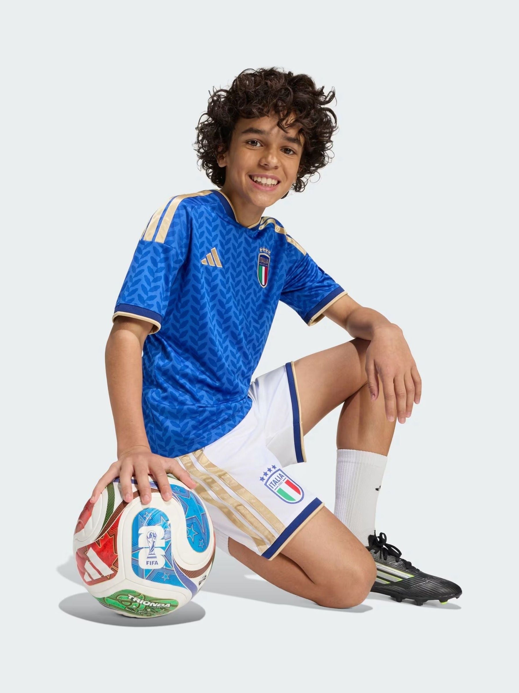 Dsiney Kidz - adidas White Italy 26 Home Shorts image 5