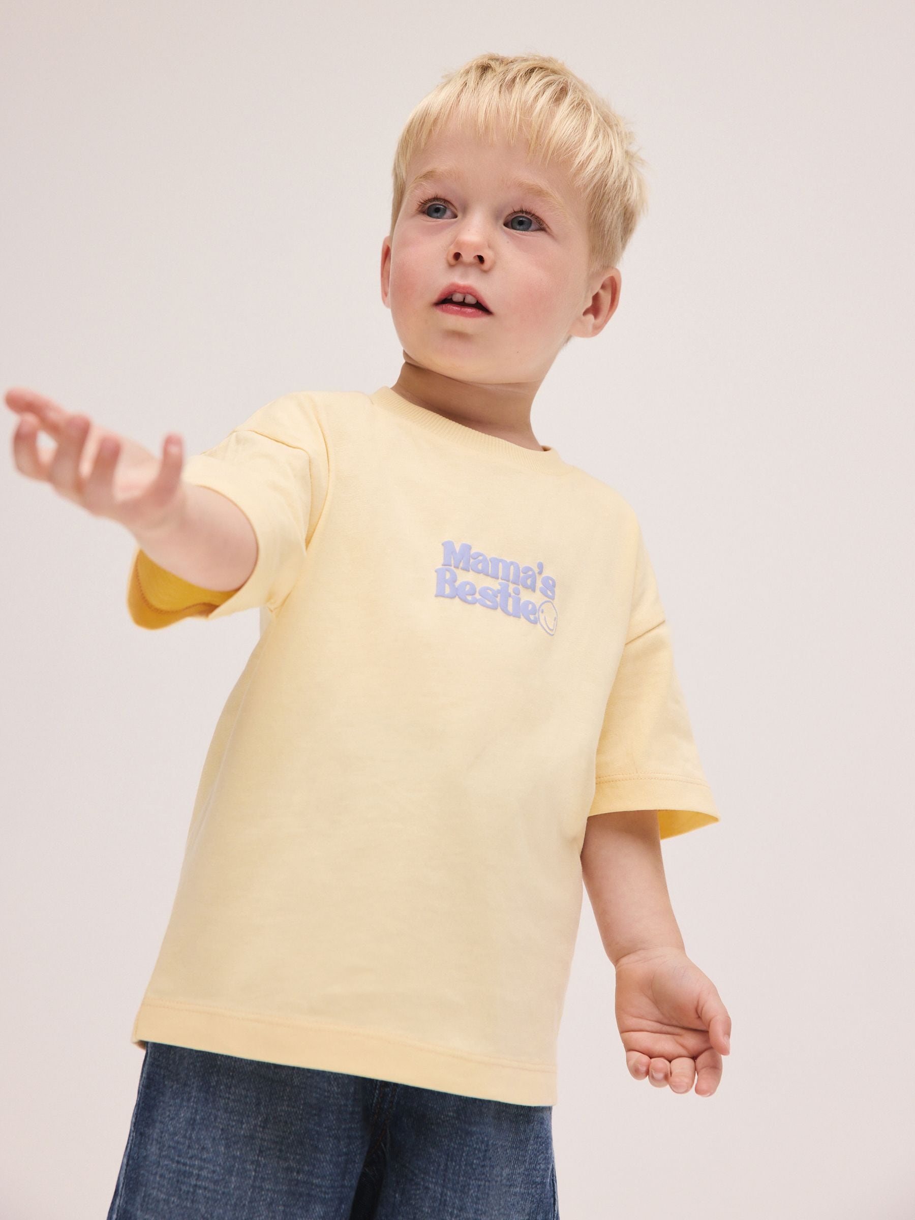 Dsiney Kidz - Yellow Mama's Bestie Short Sleeve Small Graphic T-Shirt (3mths-7yrs) image 1