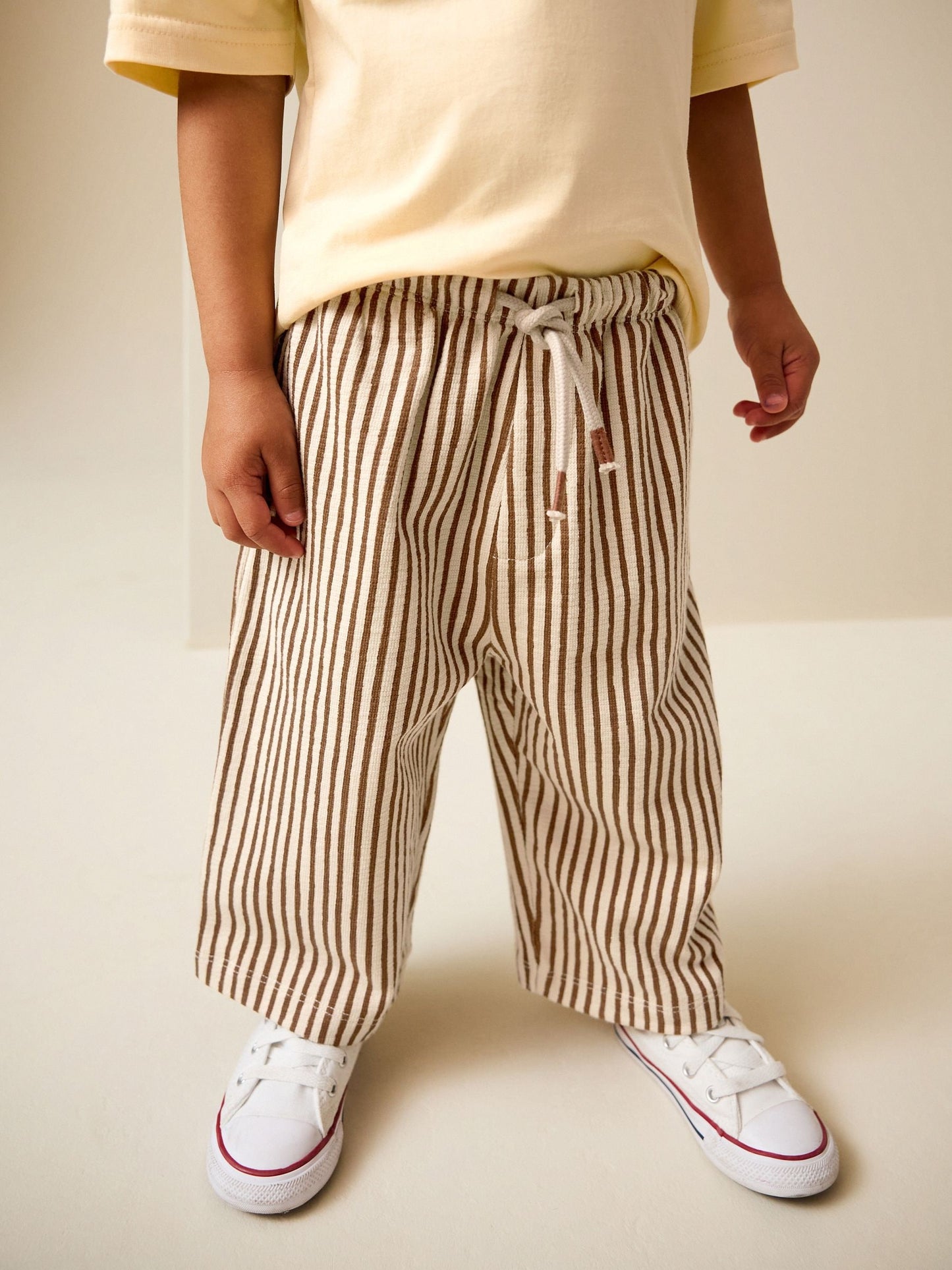 Yellow Sunshine Short Sleeve T-Shirt and Lightweight Joggers Set (3mths-7yrs) image 3