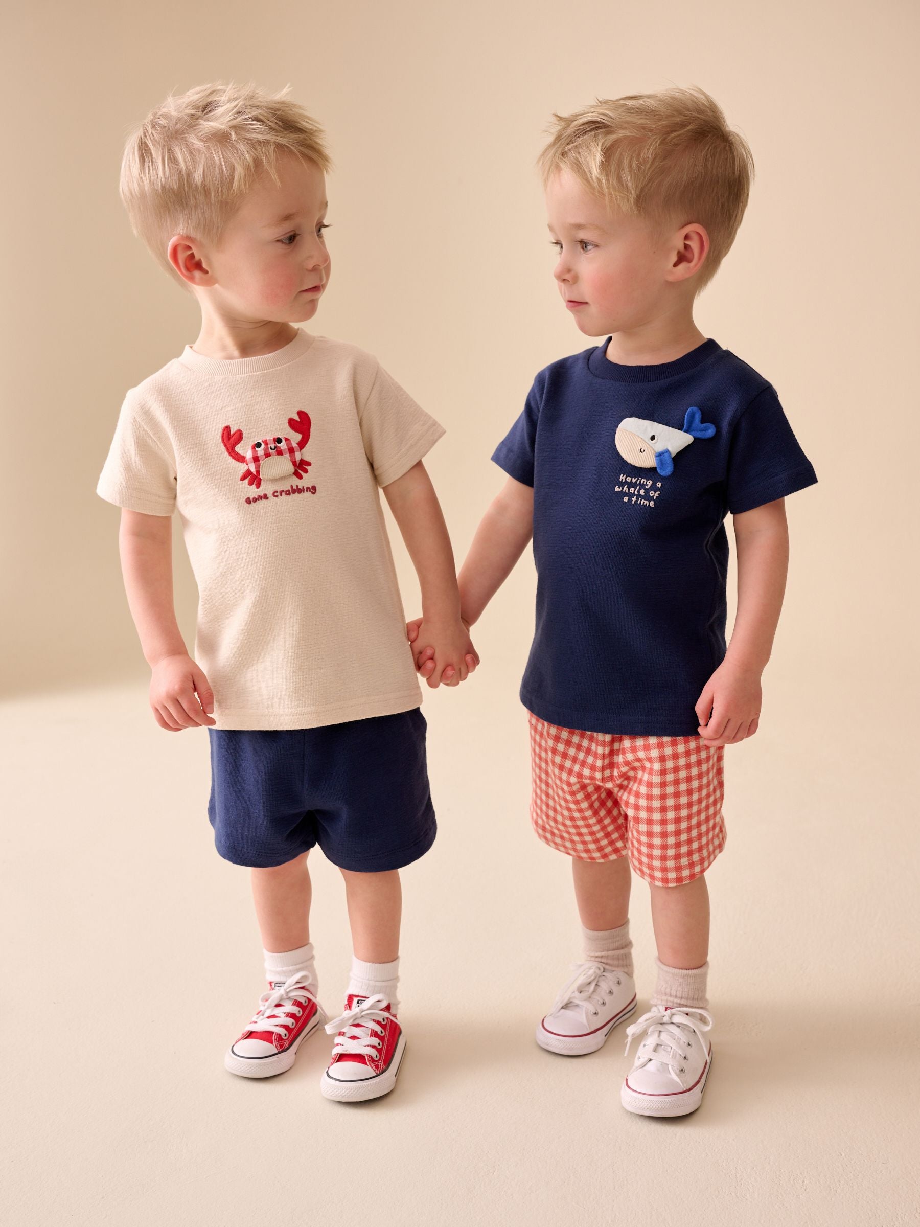 Navy/Cream Padded Sea Animals Short Sleeve T-Shirt and Shorts Set 2 Pack (3mths-7yrs) image 2