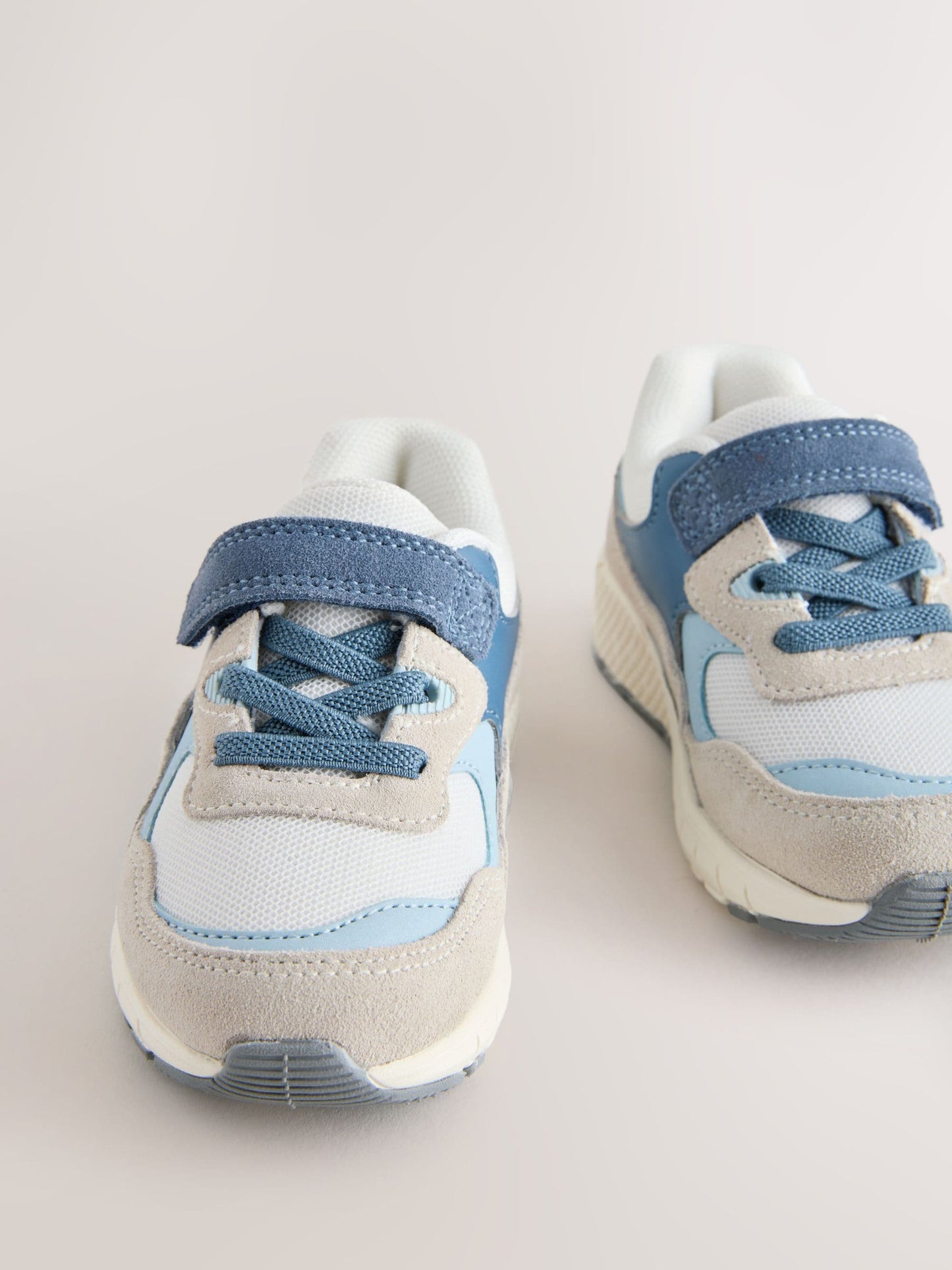 Blue/Neutral Standard Fit (F) Elastic Lace Trainers image 8