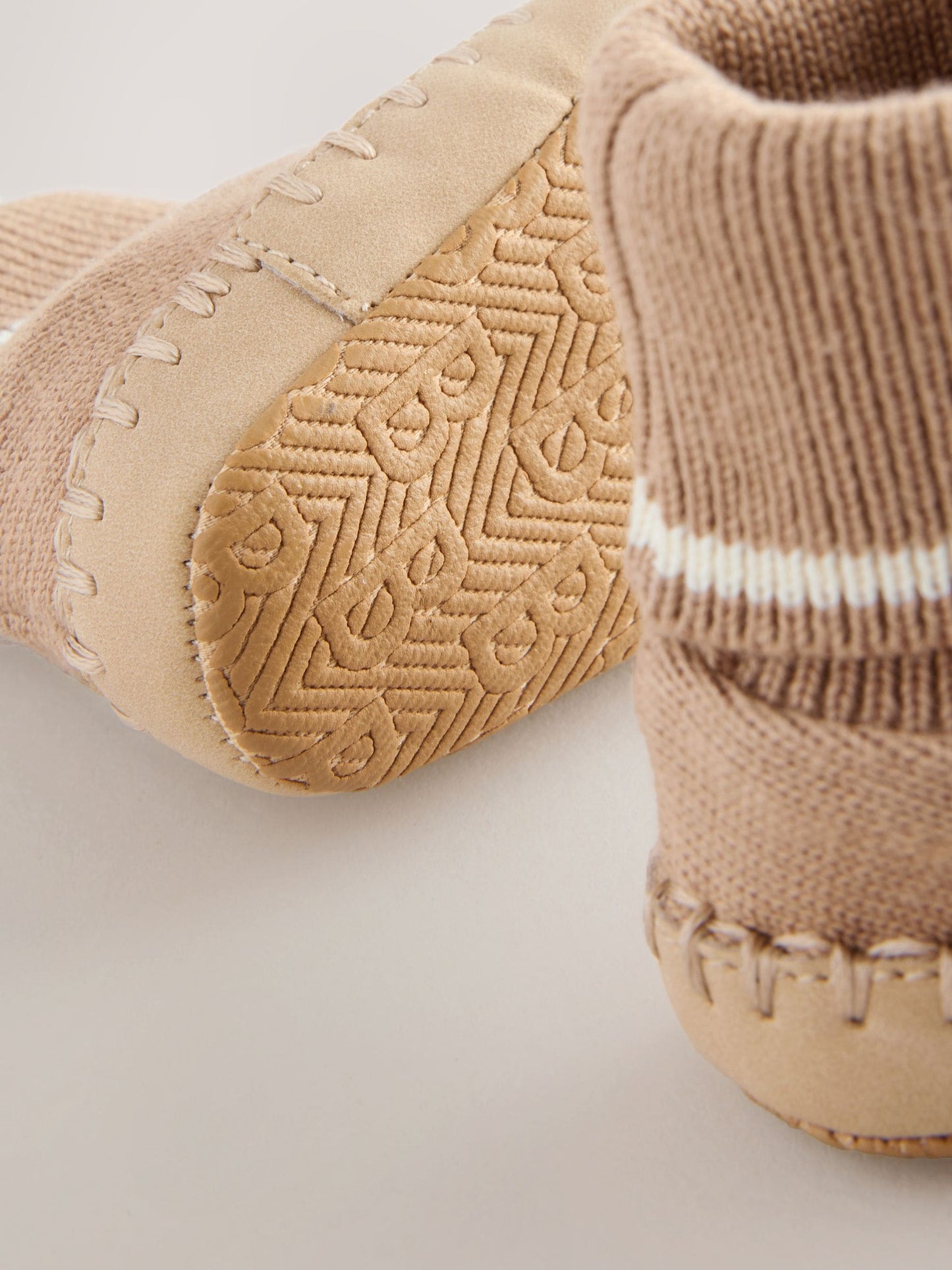 Baker by Ted Baker Baby Boys Knitted Booties image 4