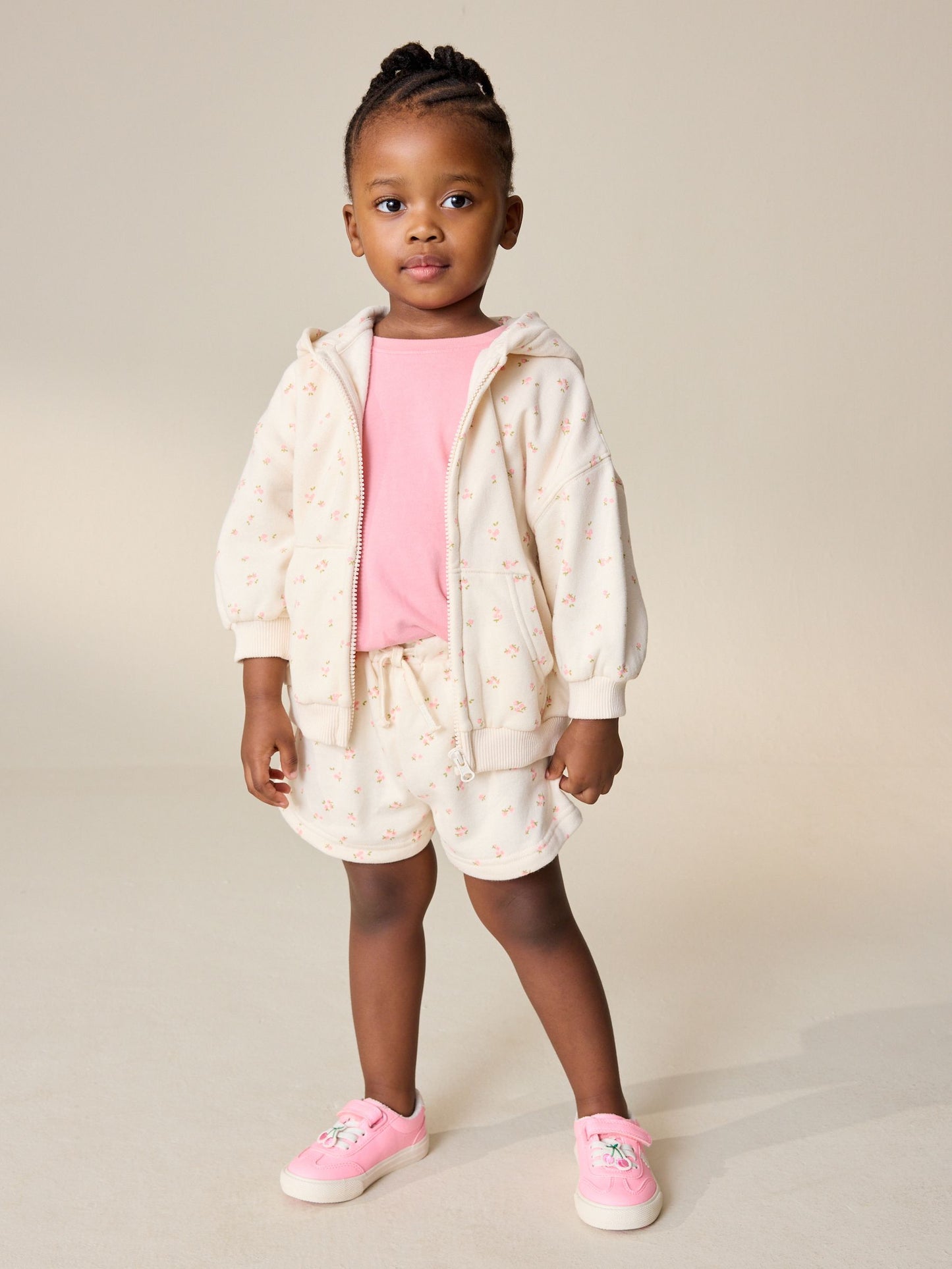 Cream Ditsy Floral Sweat Shorts (3mths-7yrs) image 1