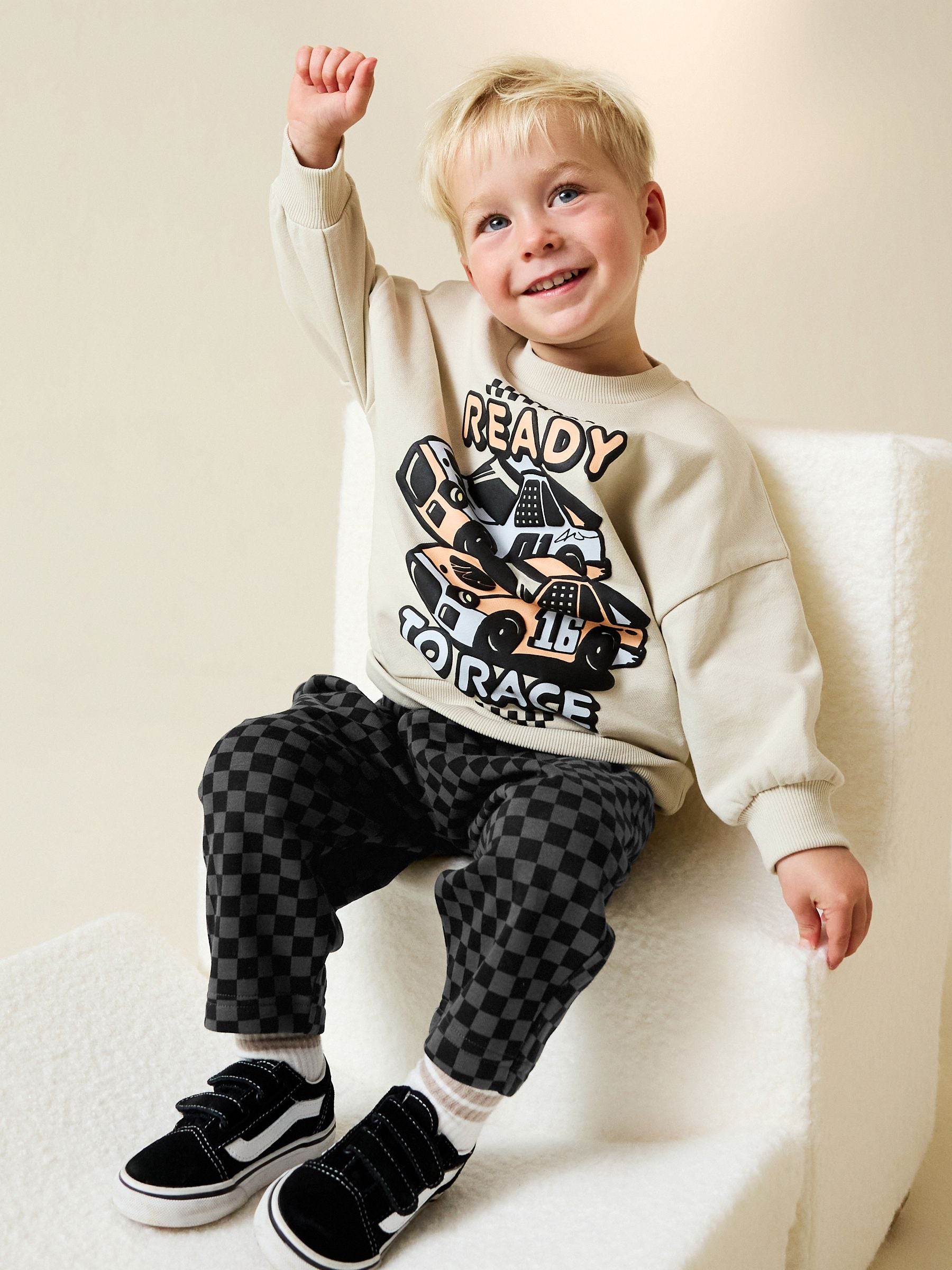 Ecru Car Crew Neck Sweatshirt and Jogger Set (3mths-7yrs) (3mths-7yrs) image 3