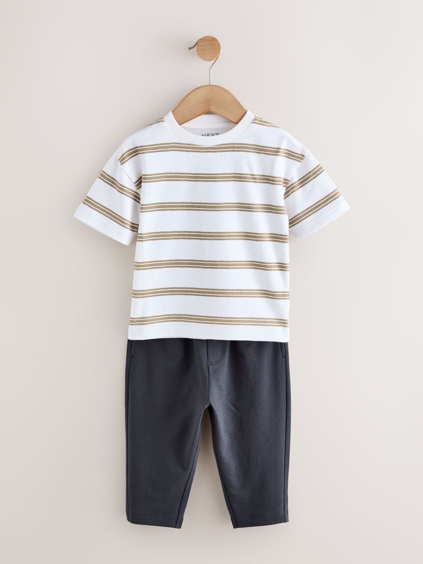 Tan Brown Jersey Shirt T-Shirt and Joggers 3 Piece Set (3mths-7yrs) image 2