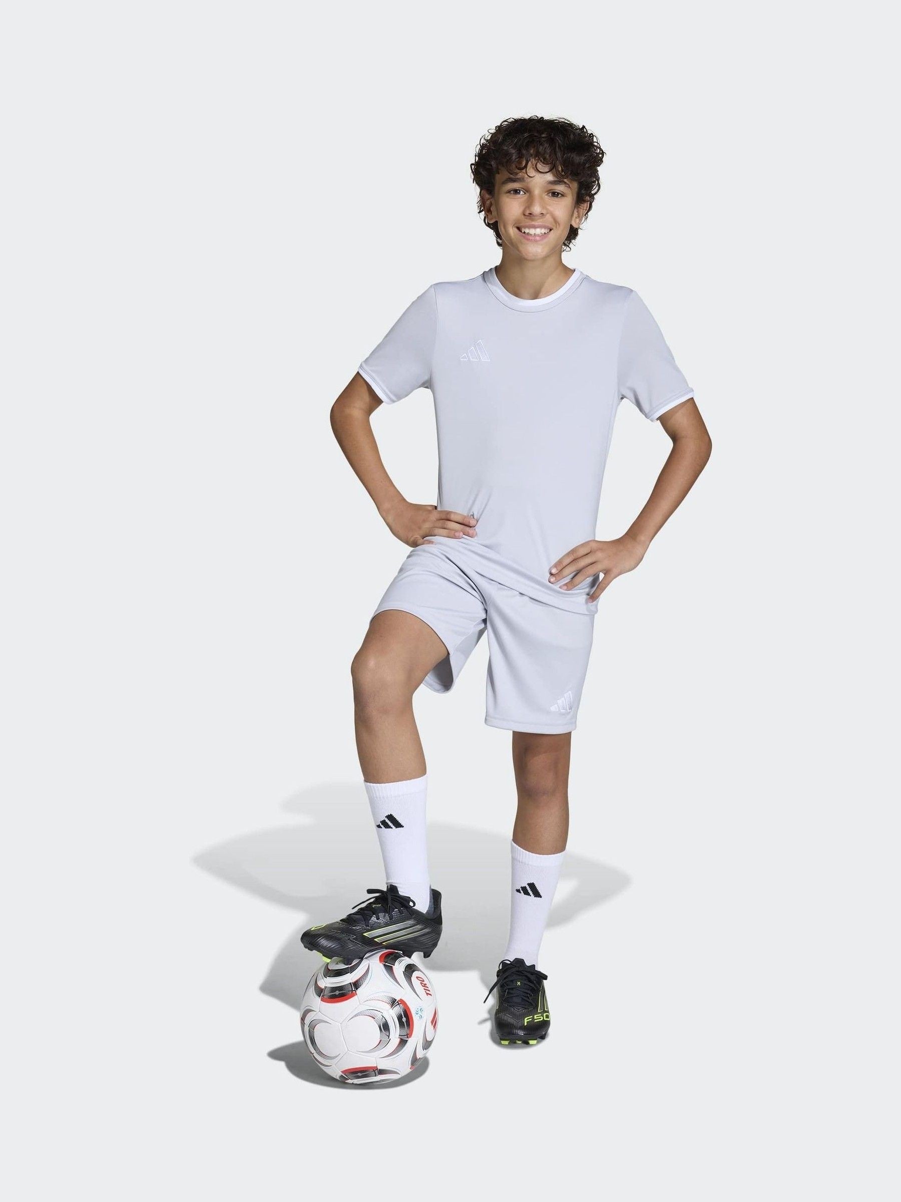 Dsiney Kidz - adidas Grey Entrada 26 Training Shorts image 4