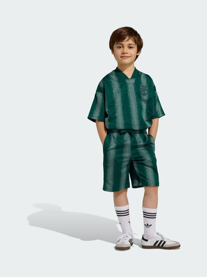 Dsiney Kidz - adidas Originals Green Minecraft Oversized Top  and Shorts Little Kids Set image 2