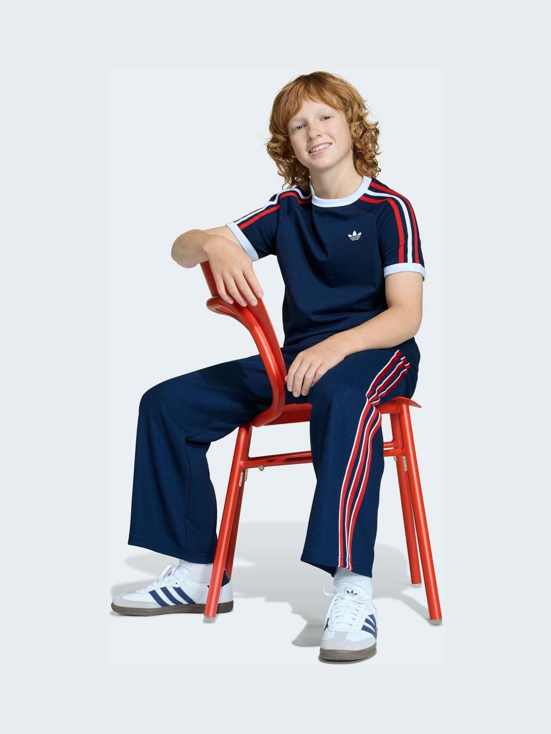 Dsiney Kidz - adidas Originals Navy 3 Stripes T-Shirt image 4