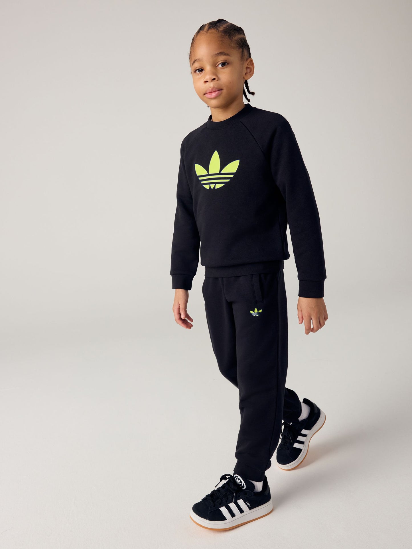 Dsiney Kidz - adidas Originals Black Trefoil Oversized Sweatshirt Little Kids Set image 1