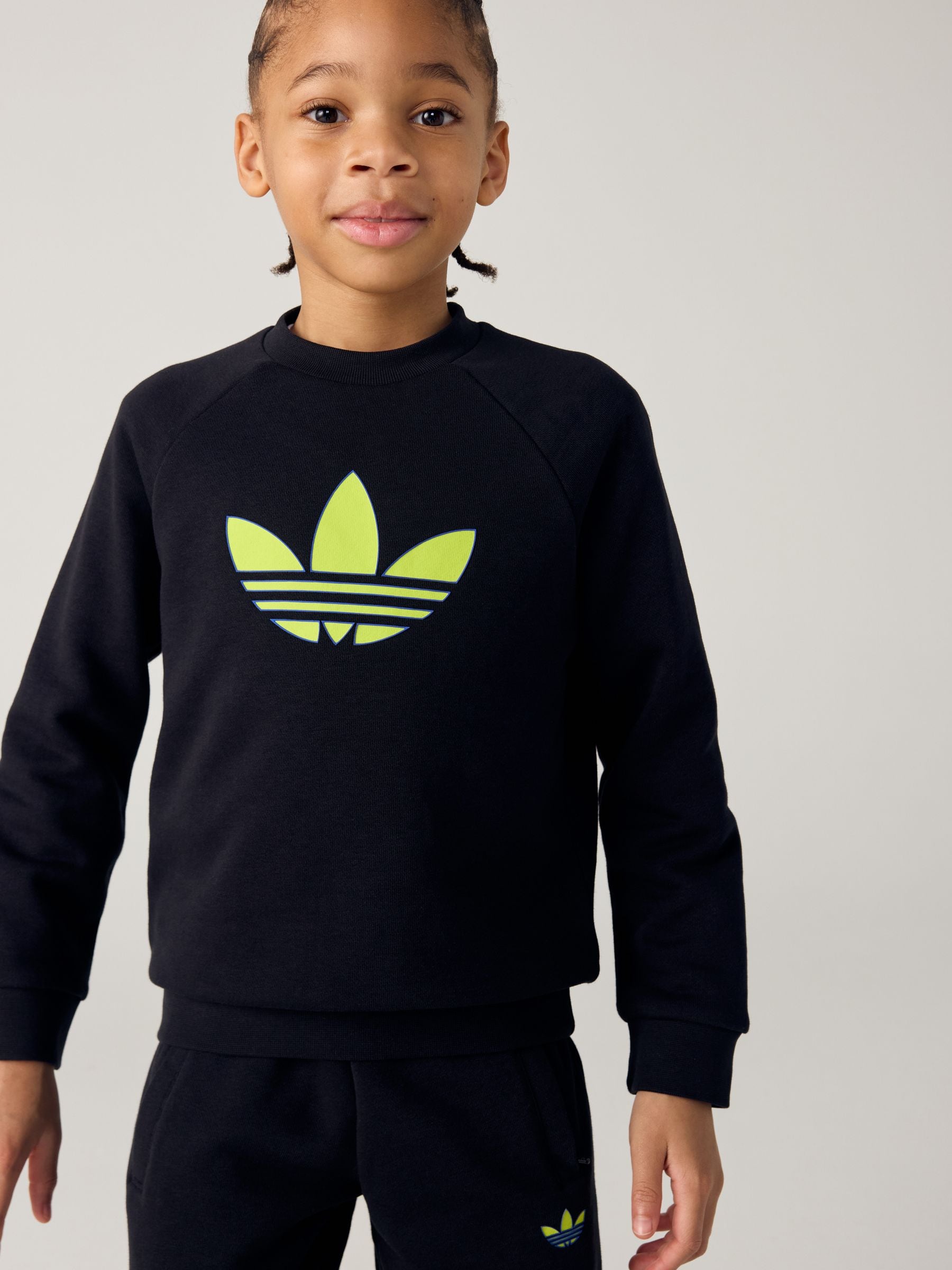 Dsiney Kidz - adidas Originals Black Trefoil Oversized Sweatshirt Little Kids Set image 5