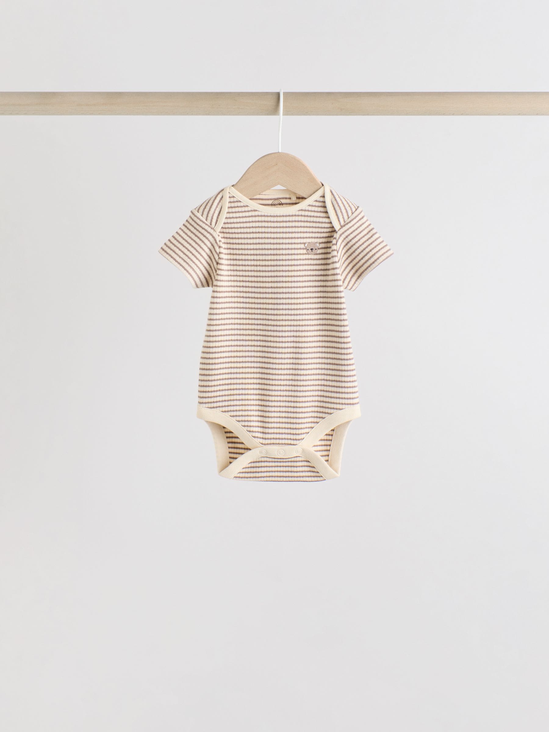 Brown Bear Short Sleeve Baby Bodysuits 5 Pack image 5