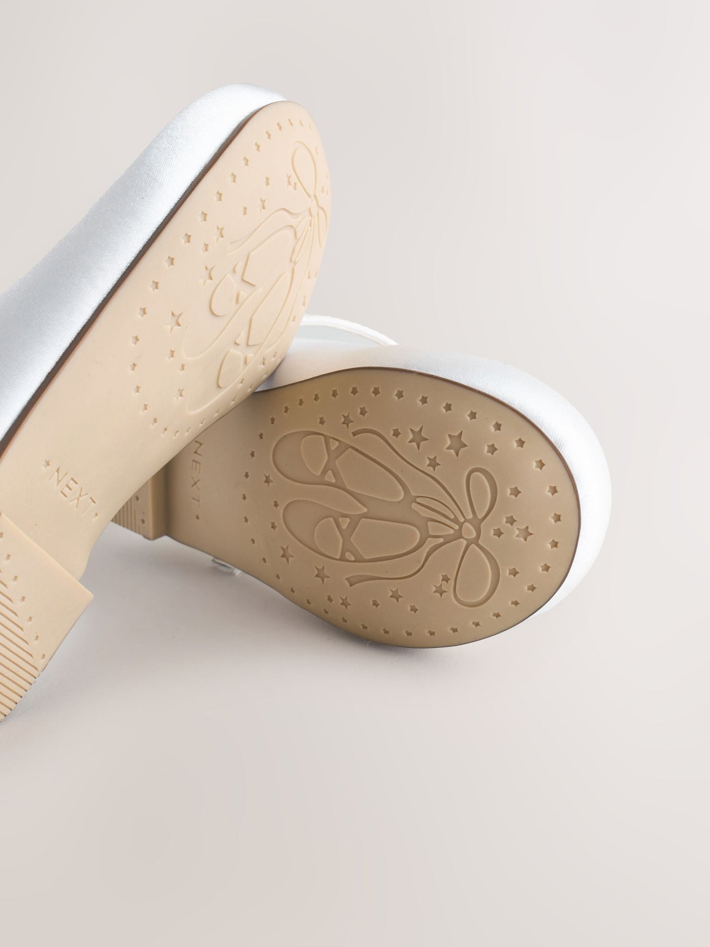 White Standard Fit (F) Flower Girl Occasion Mary Jane Shoes image 4