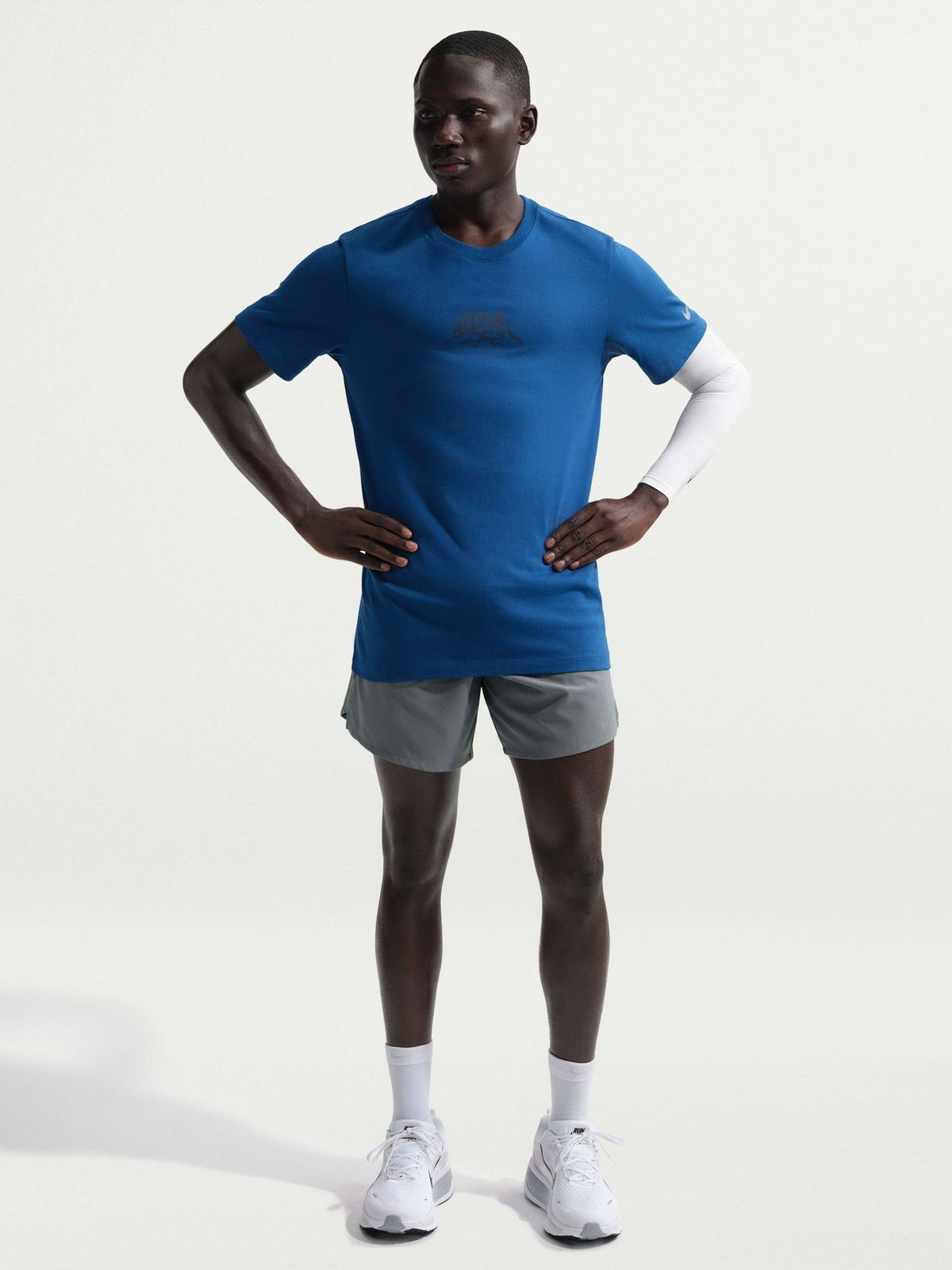 Dsiney Kidz - Nike Smoke Grey Dri-FIT Stride 7 Inch Briefs Lined Running Shorts image 1