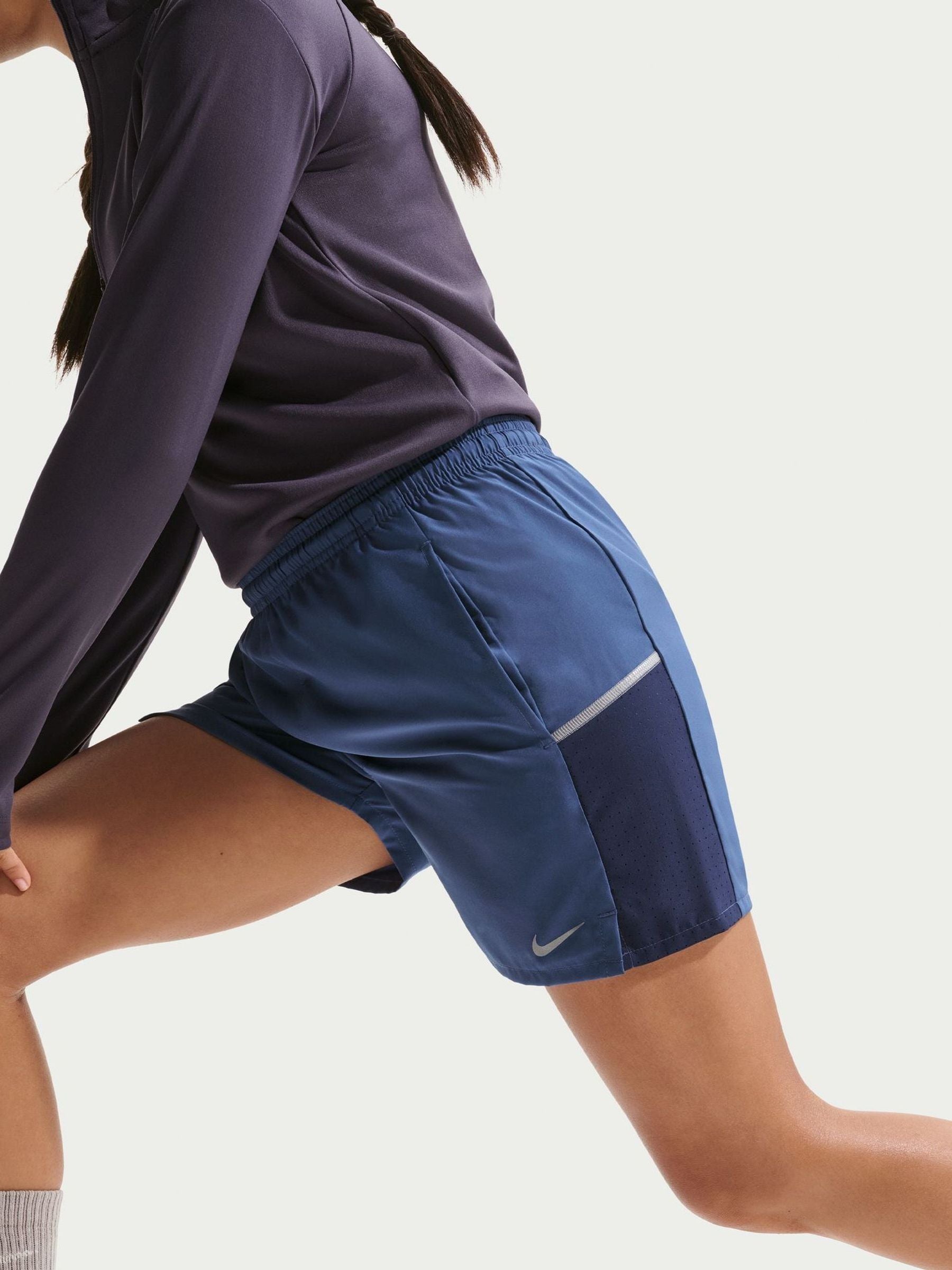 Dsiney Kidz - Nike Navy Miler Dri-FIT Training Shorts image 4