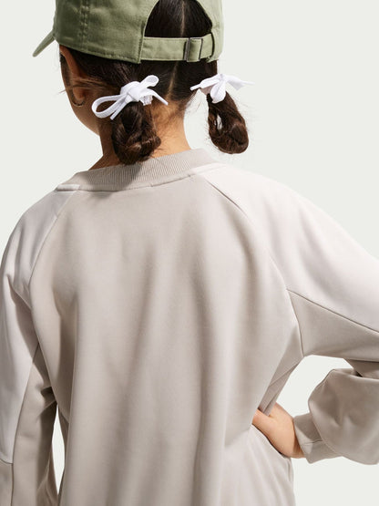 Dsiney Kidz - Nike Neutral Crew and Shorts Tracksuit image 4