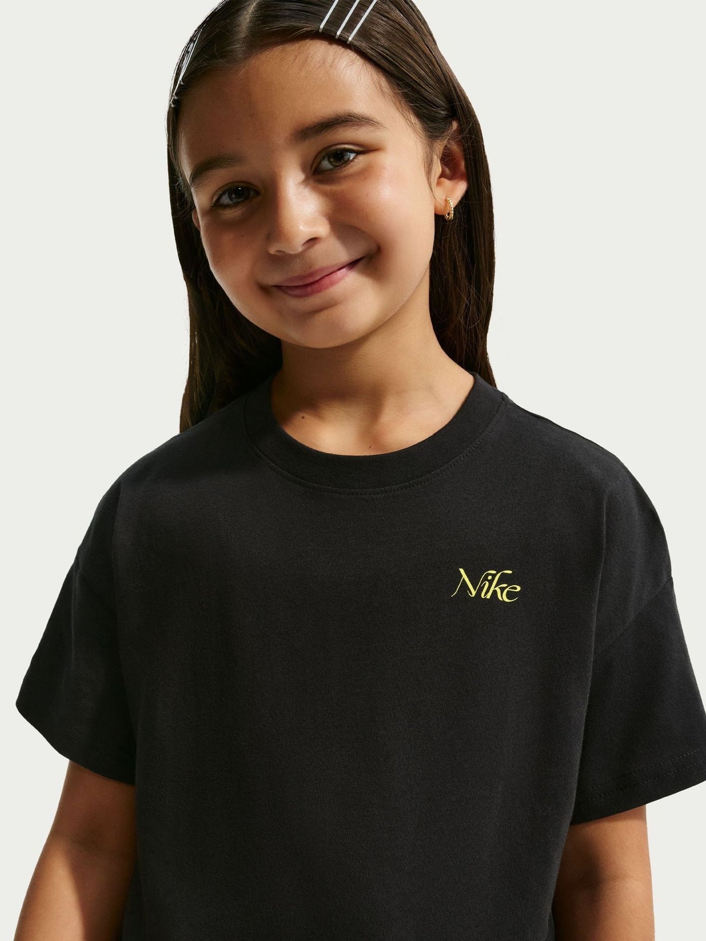 Dsiney Kidz - Nike Black Flower Graphic Boxy T-Shirt image 3