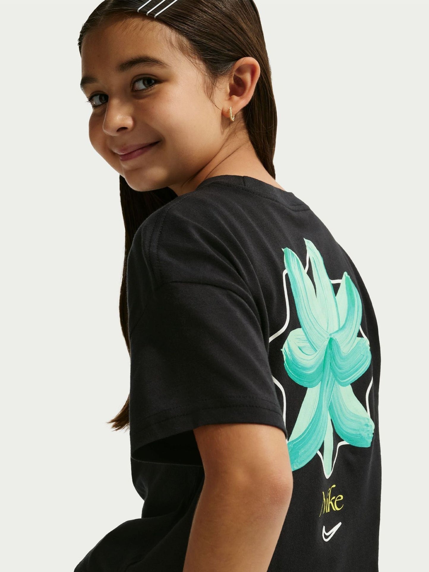Dsiney Kidz - Nike Black Flower Graphic Boxy T-Shirt image 5