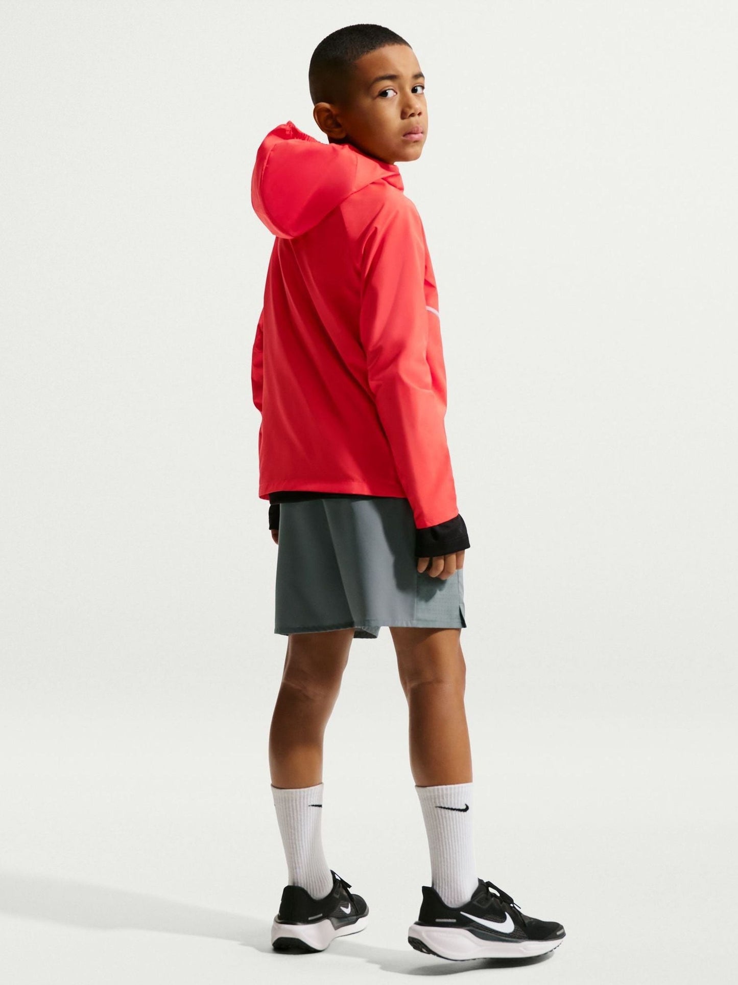 Dsiney Kidz - Nike Smoke Grey Miler Dri-FIT Training Shorts image 3
