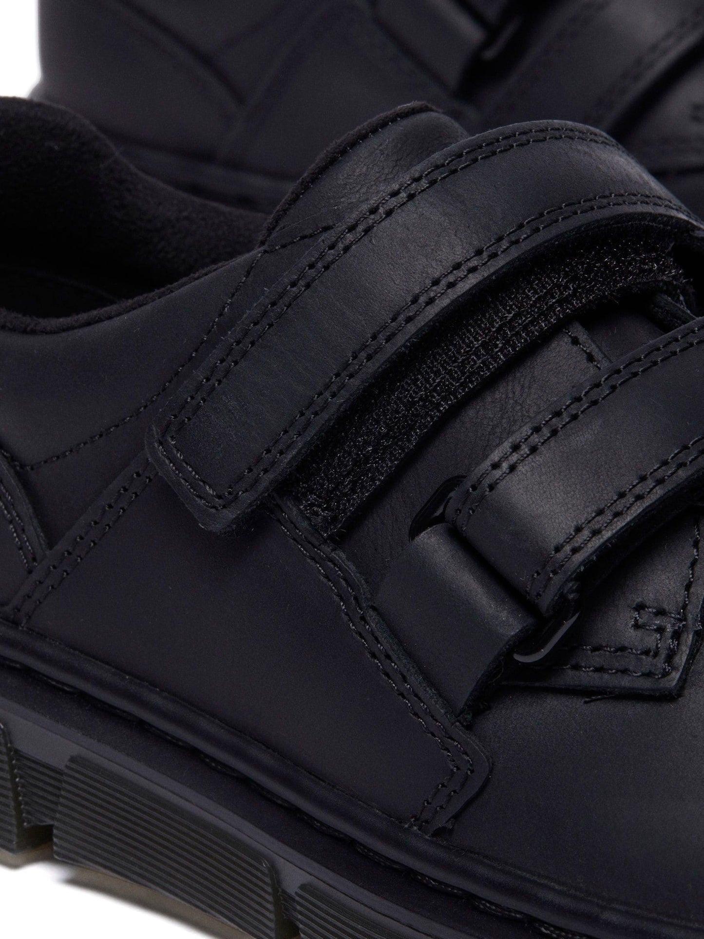Dr. Martens Black Raffe Shoes J Wyoming image 4