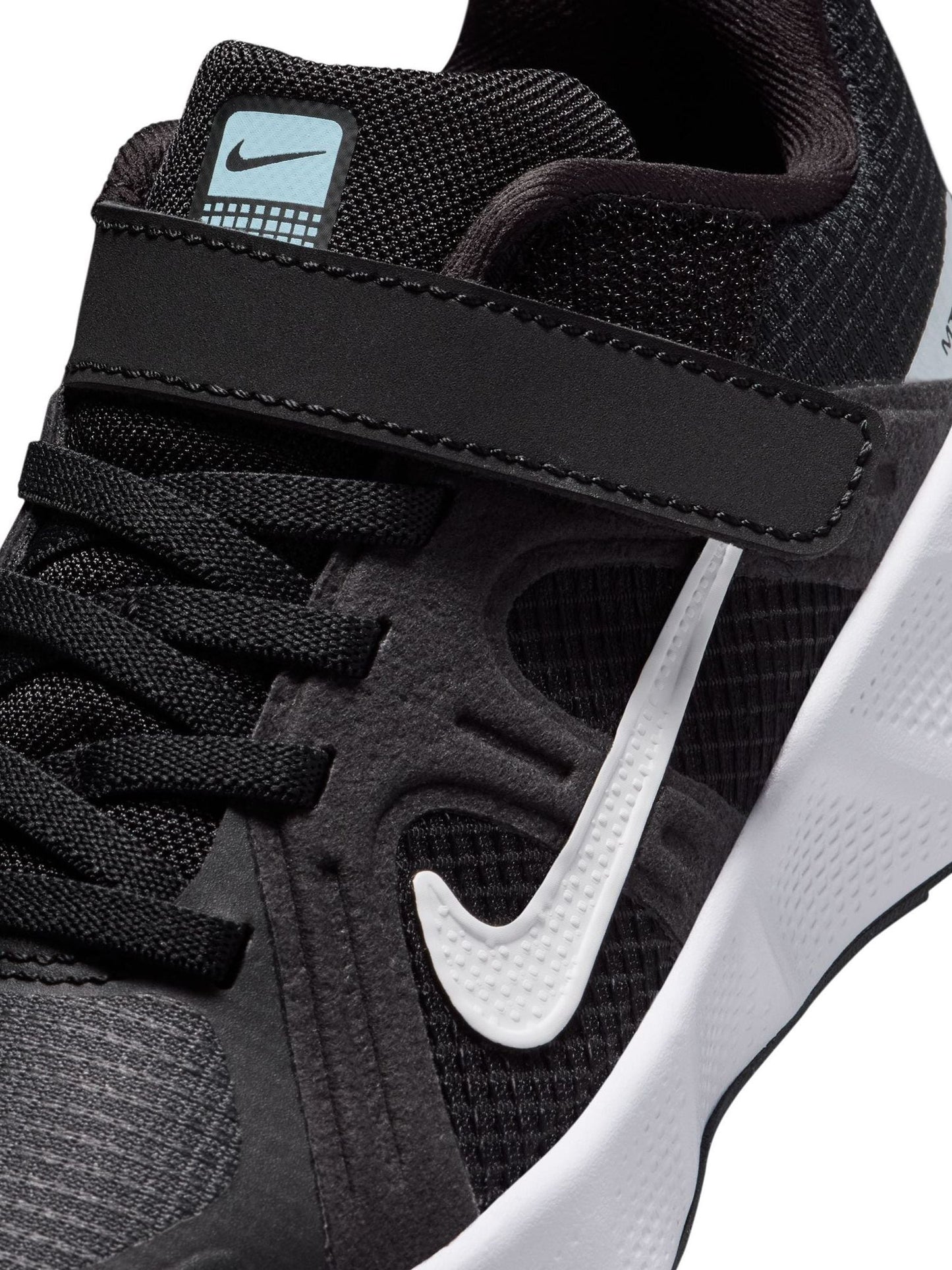 Nike Black White Junior City Response Trainers image 11