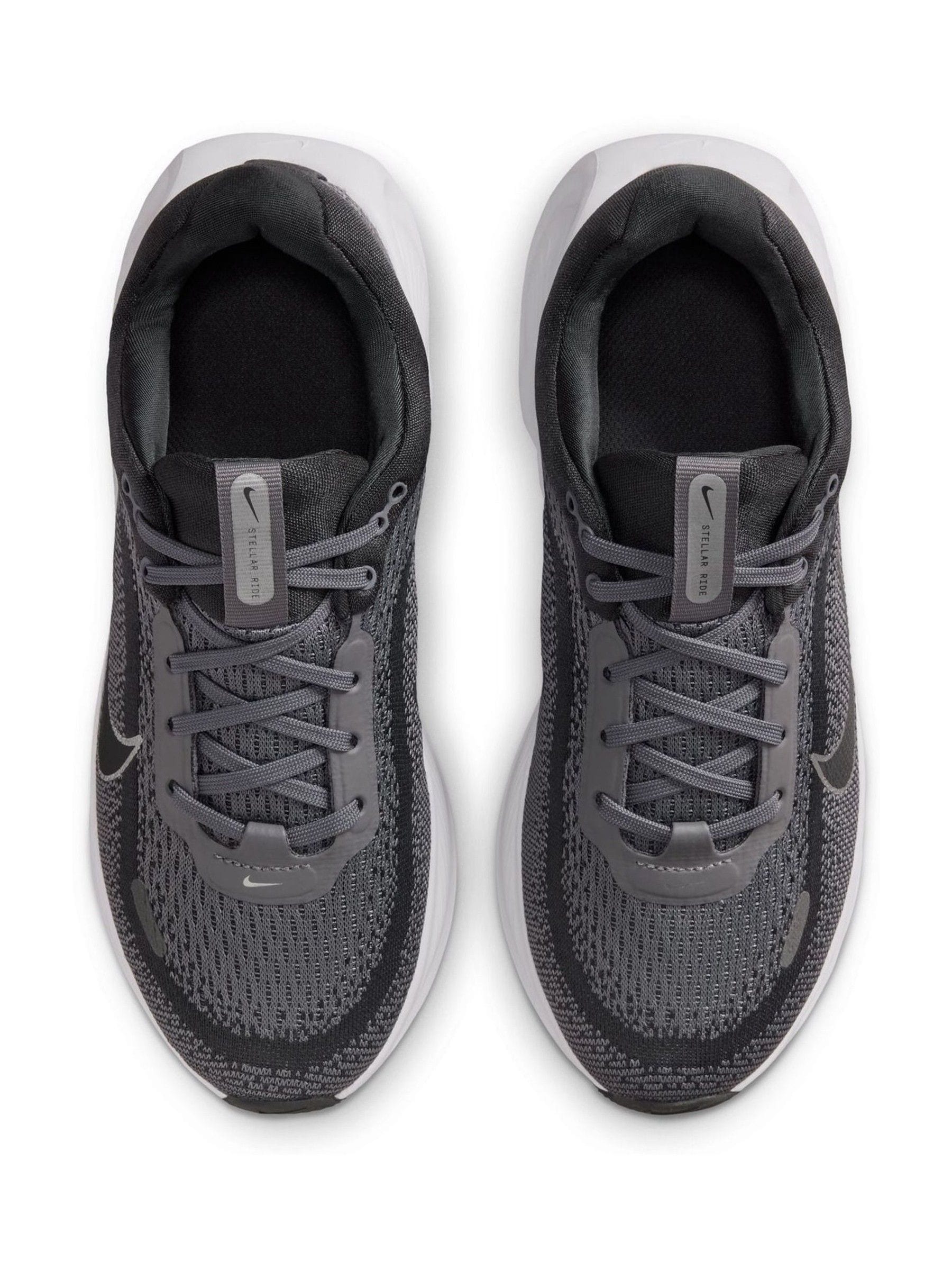 Nike Dark Grey Youth Stellar Ride Trainers image 6