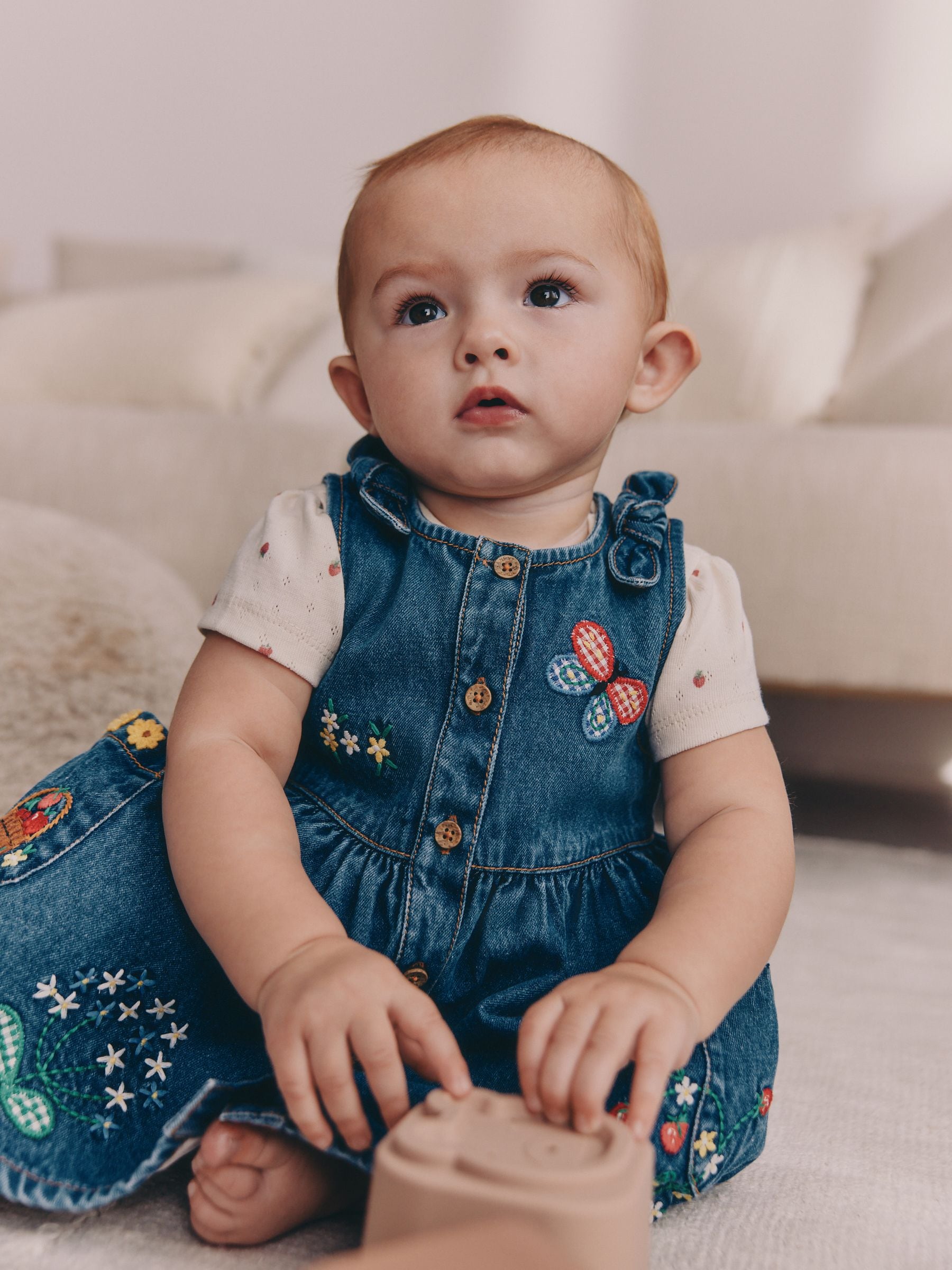 Denim Pinafore Baby Short Sleeve Bodysuit 2 Piece Set (0mths-2yrs) image 4