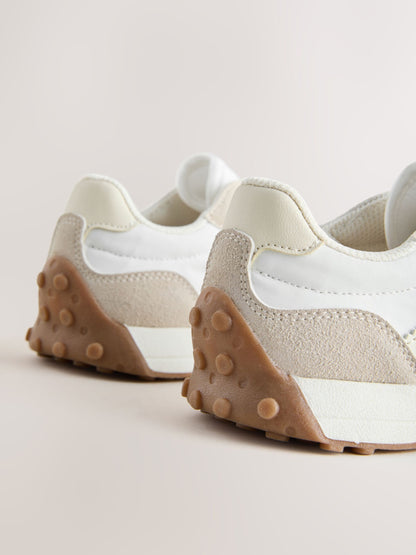 White Lace-Up Lifestyle Trainers image 4