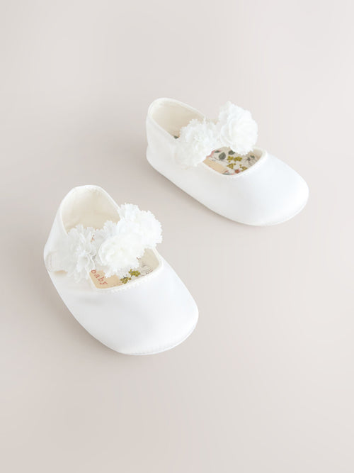 Dsiney Kidz - White Satin Baby Corsage Shoes (0-24mths) image 1