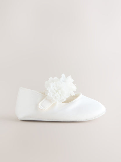White Satin Baby Corsage Shoes (0-24mths) image 3