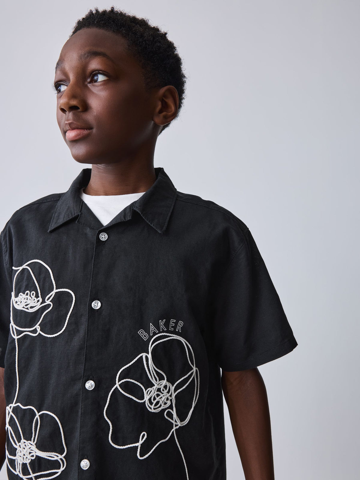 Dsiney Kidz - Baker by Ted Baker Linen Blend Floral Black Shirt and T-Shirt Set image 1
