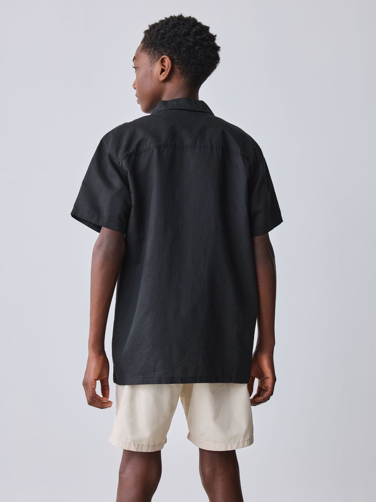 Dsiney Kidz - Baker by Ted Baker Linen Blend Floral Black Shirt and T-Shirt Set image 4