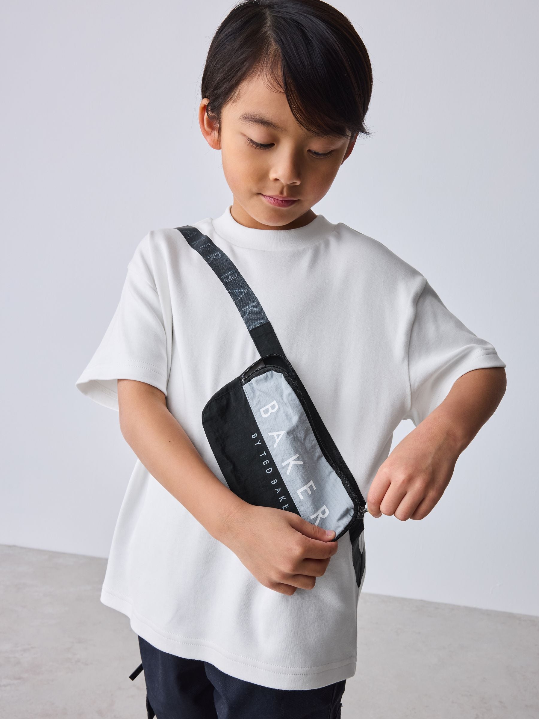Baker by Ted Baker White Bag T-Shirt image 2