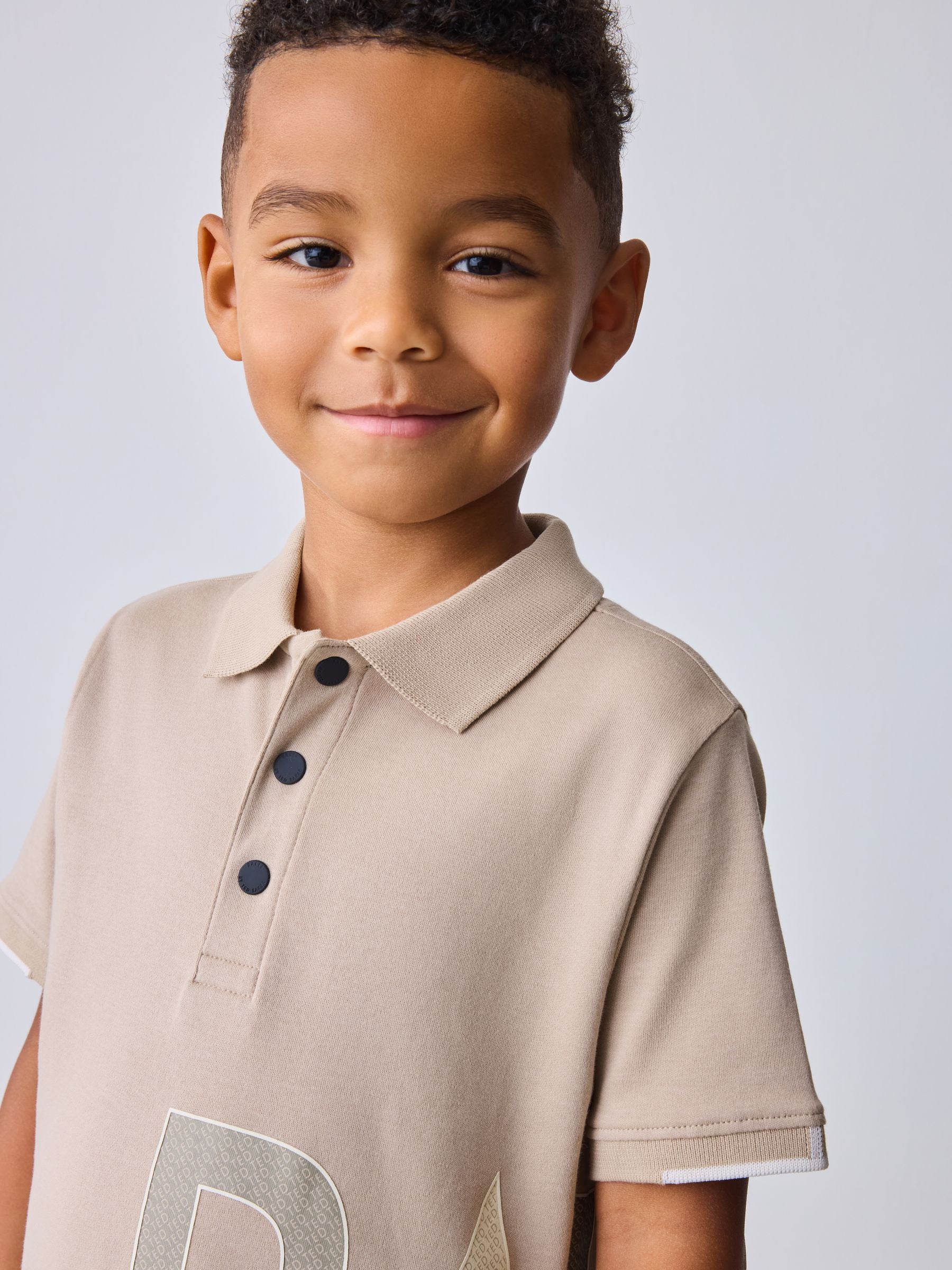 Dsiney Kidz - Baker by Ted Baker Stone Graphic Polo Shirt and Shorts Set image 4