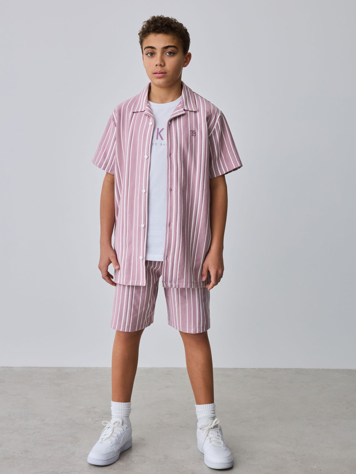 Dsiney Kidz - Baker by Ted Baker Textured Striped Shirt, T-Shirt and Shorts Set image 1