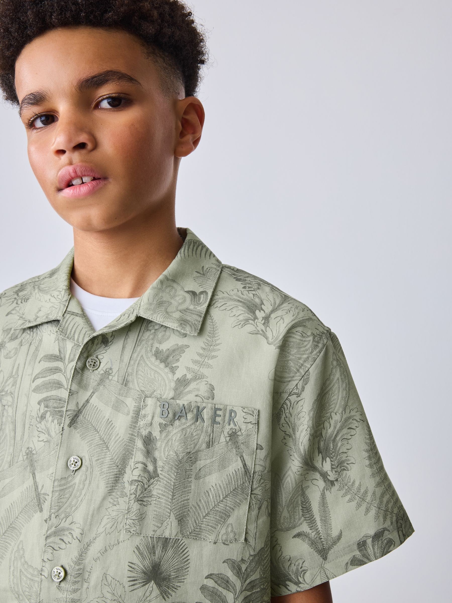 Baker by Ted Baker 3 Piece Green Shirt T-Shirt and Shorts Set image 6
