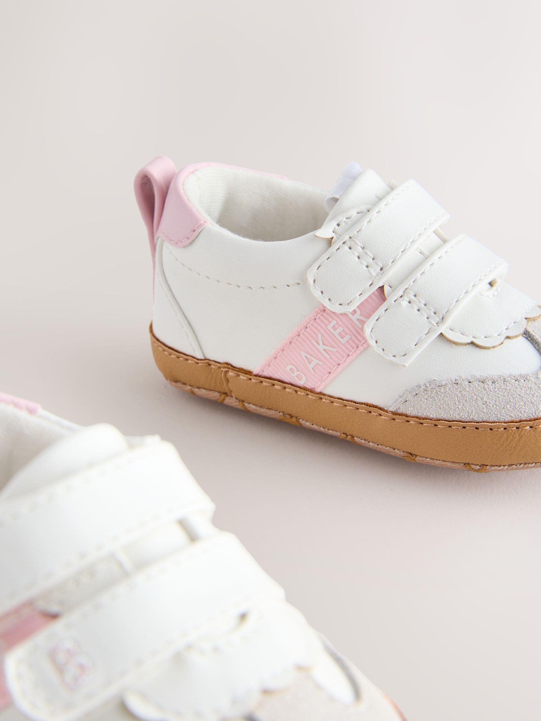 Baker by Ted Baker Baby Gum Sole Trainers Padders image 5
