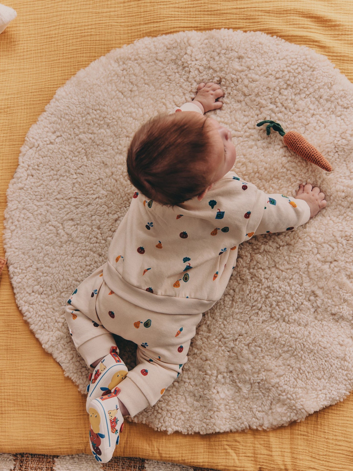 Bright Veg Print Sweat Top and Joggers Baby Set (0mths-2yrs) (0mths-2yrs) image 2